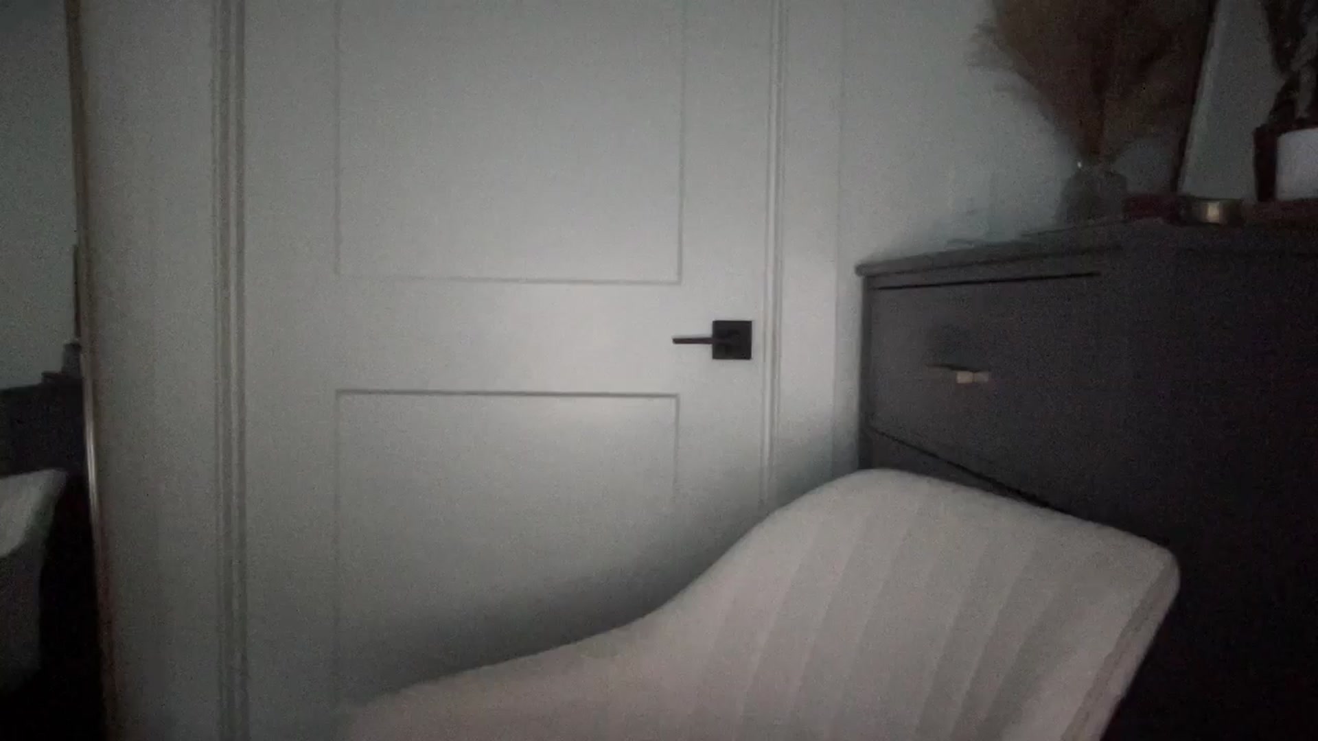 Gallery image thumbnail from EllaCakes's myfreecams stream on, 12/27/2024, 21:55 image 16 of 20