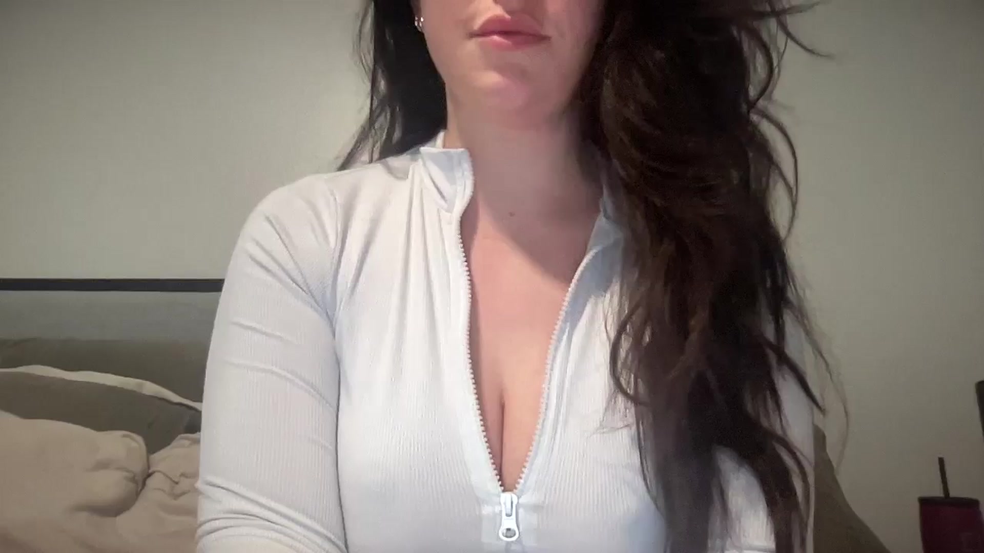 Gallery image thumbnail from EllaCakes's myfreecams stream on, 01/23/2025, 19:33 image 8 of 20