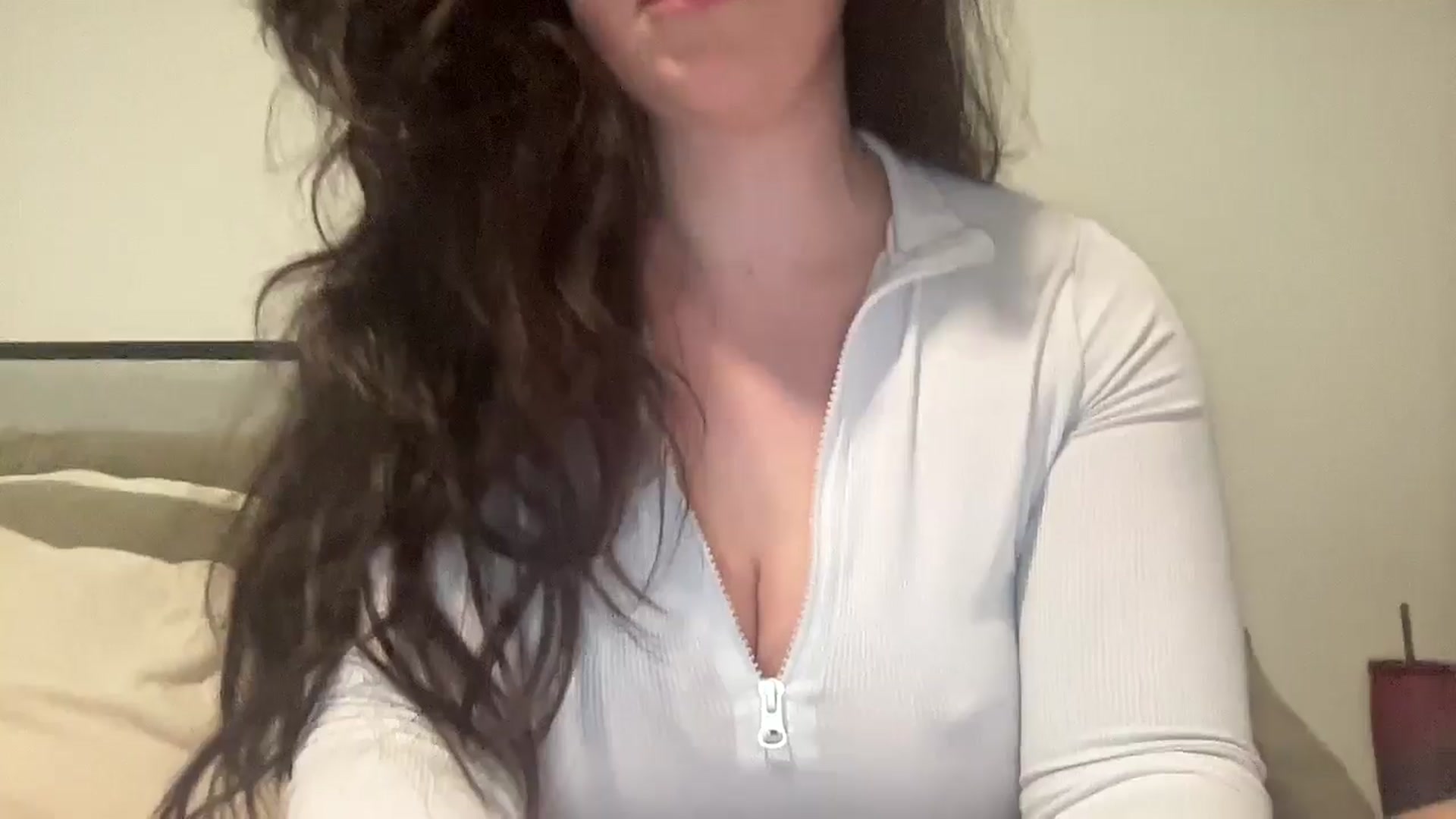 Gallery image thumbnail from EllaCakes's myfreecams stream on, 01/23/2025, 19:33 image 20 of 20
