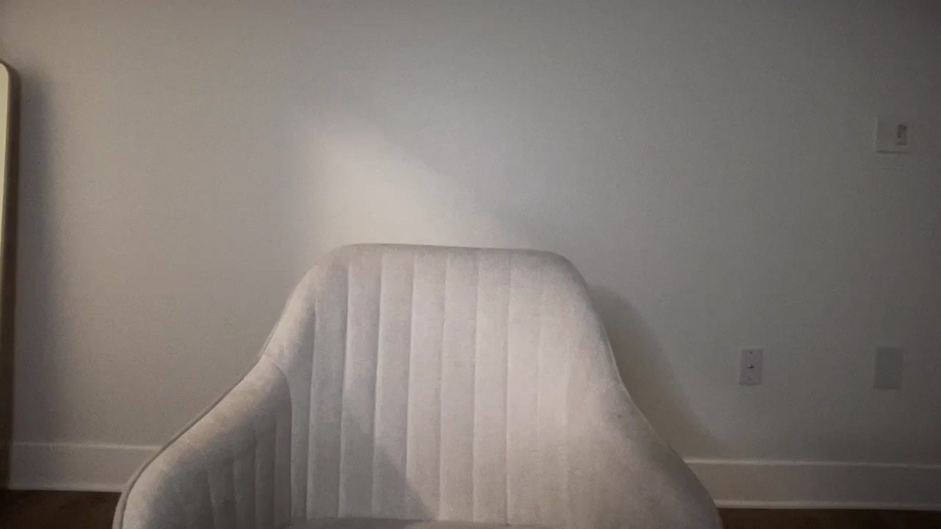 Gallery image thumbnail from EllaCakes's myfreecams stream on, 01/30/2025, 22:18 image 17 of 20