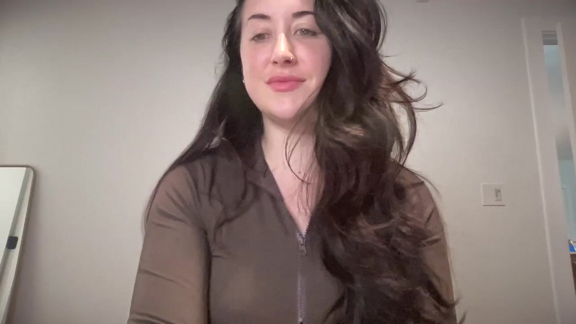 Gallery image thumbnail from EllaCakes's myfreecams stream on, 01/31/2025, 17:04 image 8 of 20