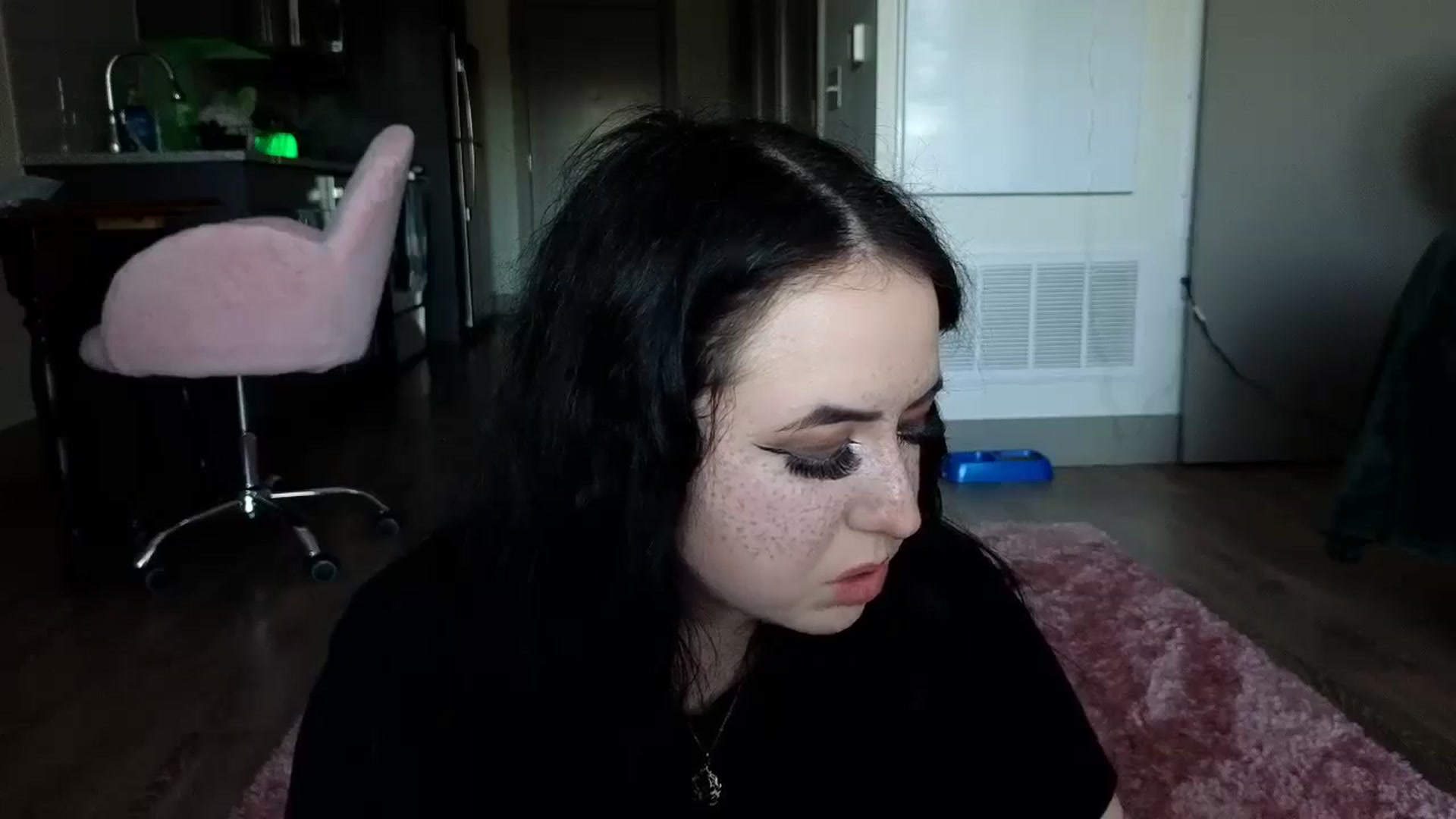 Gallery image thumbnail from EllaEverglow's myfreecams stream on, 07/14/2024, 24:17 image 5 of 20
