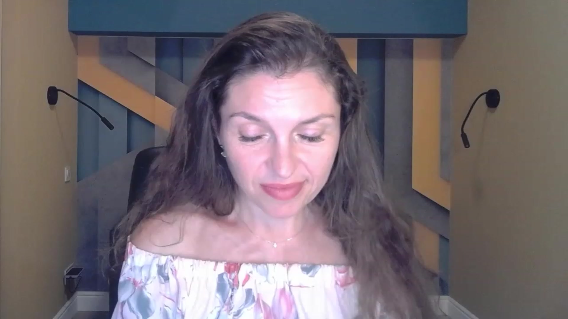 Gallery image thumbnail from EllaLong's myfreecams stream on, 07/14/2023, 14:37 image 13 of 20