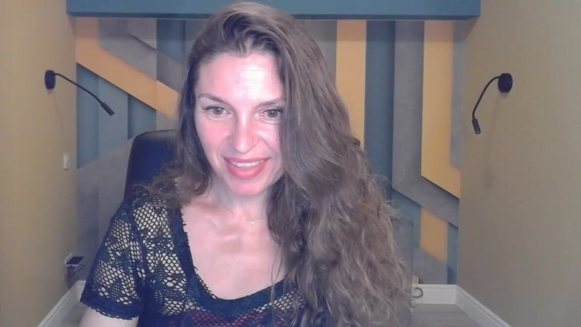 Gallery image thumbnail from EllaLong's myfreecams stream on, 07/15/2023, 12:33 image 13 of 20