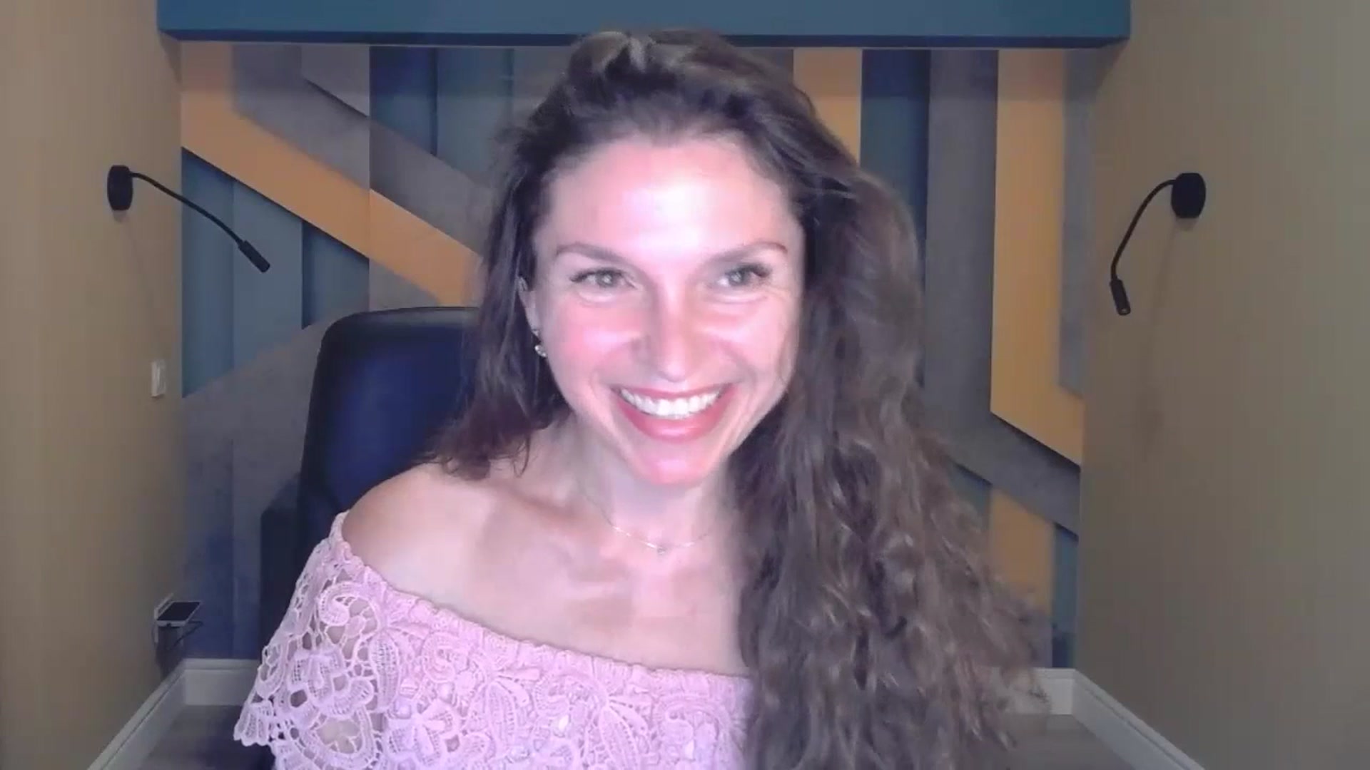 Gallery image thumbnail from EllaLong's myfreecams stream on, 07/15/2023, 12:33 image 2 of 20