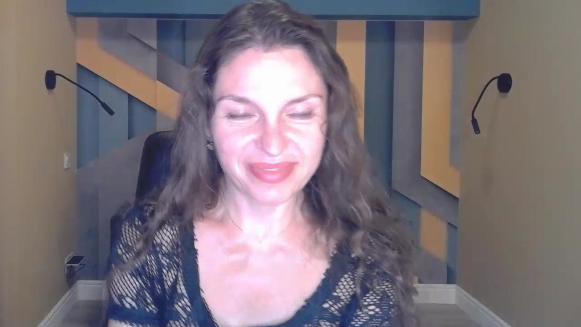Gallery image thumbnail from EllaLong's myfreecams stream on, 07/15/2023, 12:33 image 16 of 20
