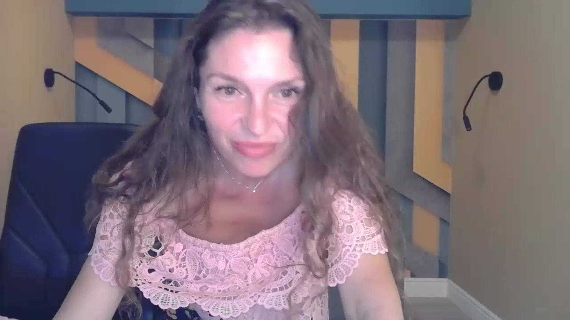 Gallery image thumbnail from EllaLong's myfreecams stream on, 07/15/2023, 12:33 image 7 of 20