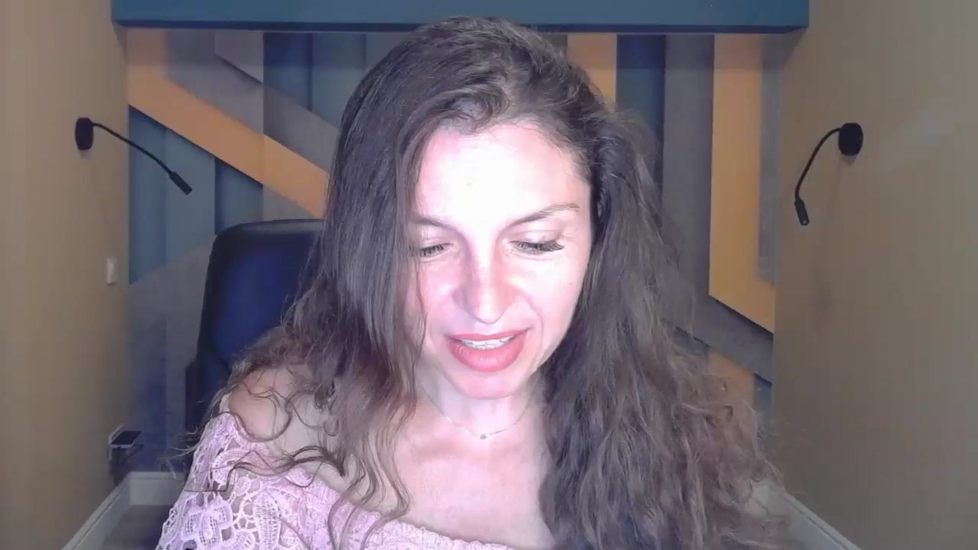 Gallery image thumbnail from EllaLong's myfreecams stream on, 07/15/2023, 12:33 image 1 of 20