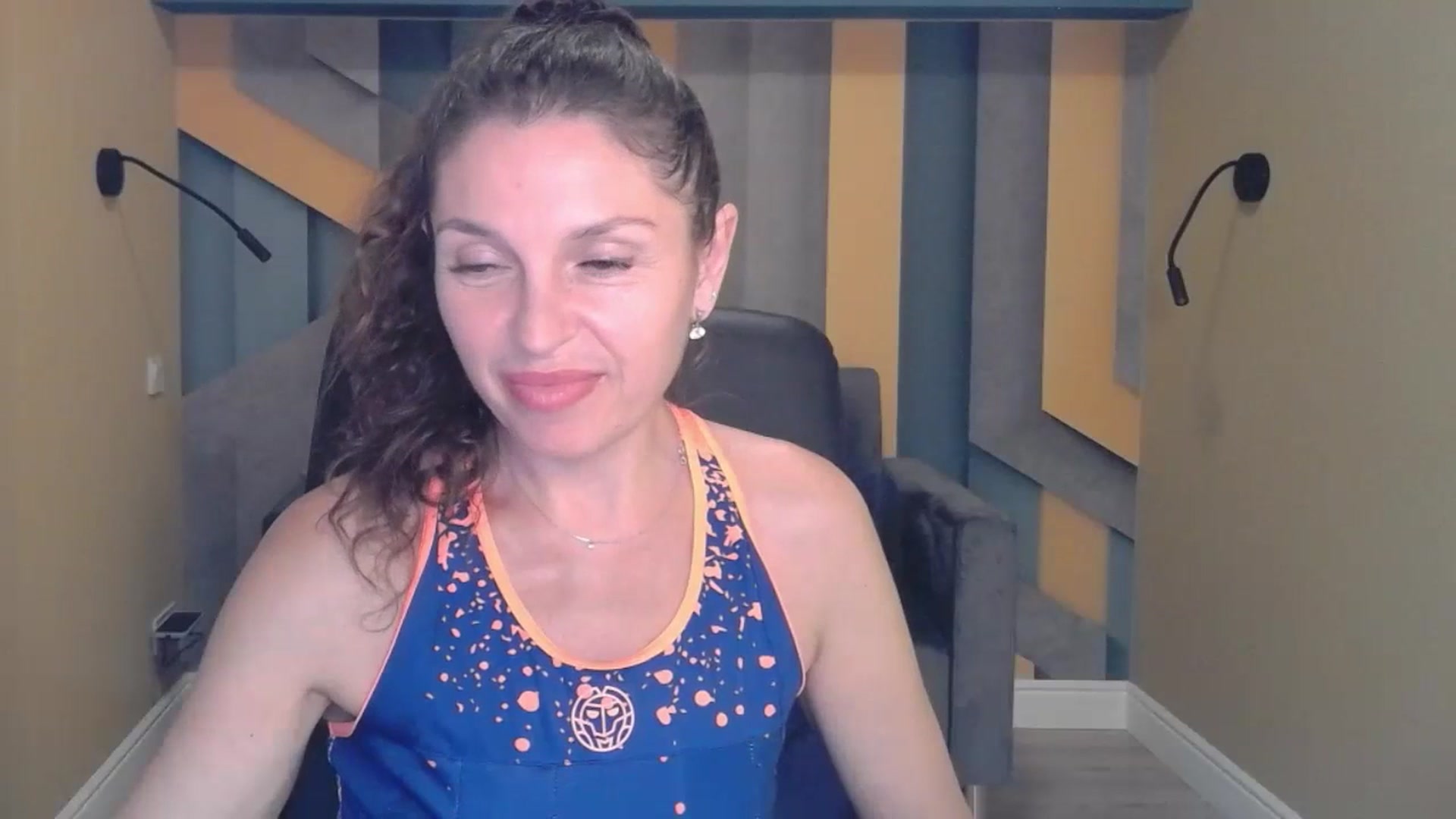 Gallery image thumbnail from EllaLong's myfreecams stream on, 07/15/2023, 16:08 image 18 of 20