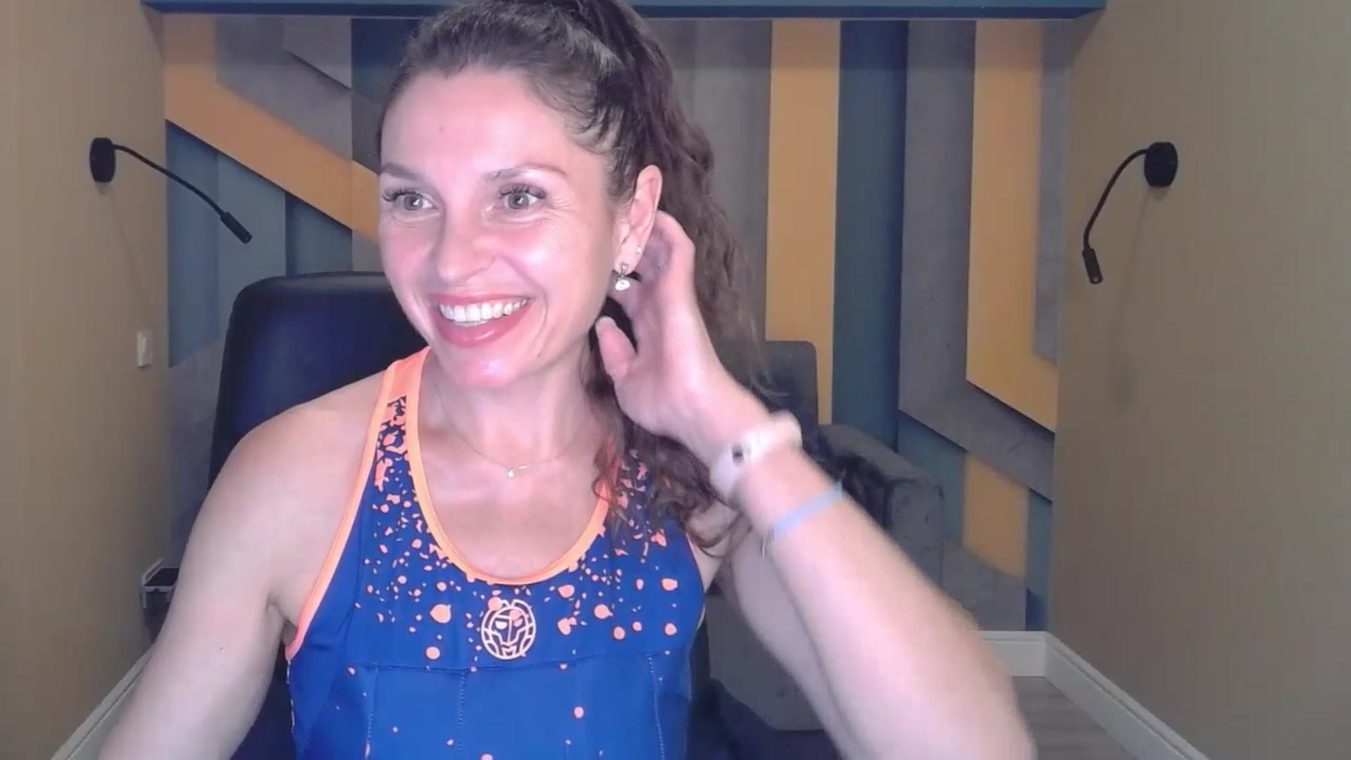 Gallery image thumbnail from EllaLong's myfreecams stream on, 07/15/2023, 16:08 image 2 of 20