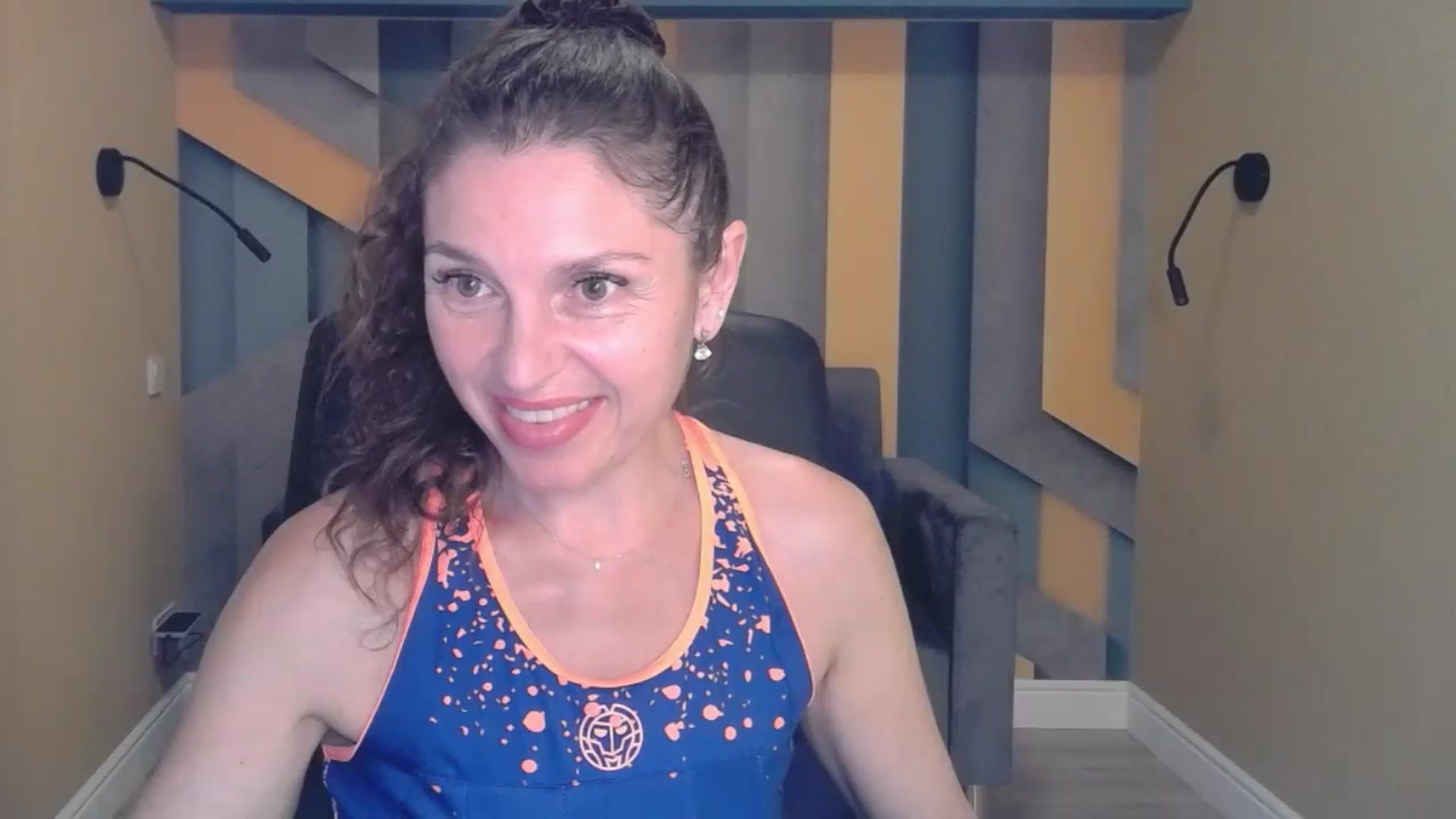Gallery image thumbnail from EllaLong's myfreecams stream on, 07/15/2023, 16:08 image 19 of 20