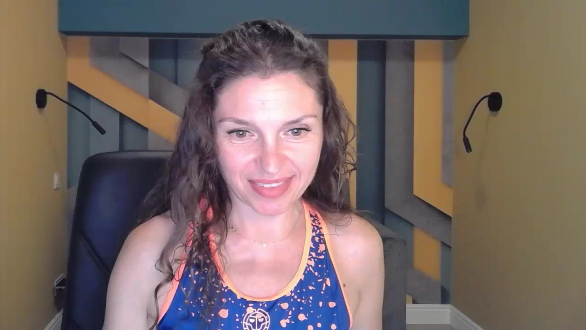 Gallery image thumbnail from EllaLong's myfreecams stream on, 07/18/2023, 13:36 image 13 of 20