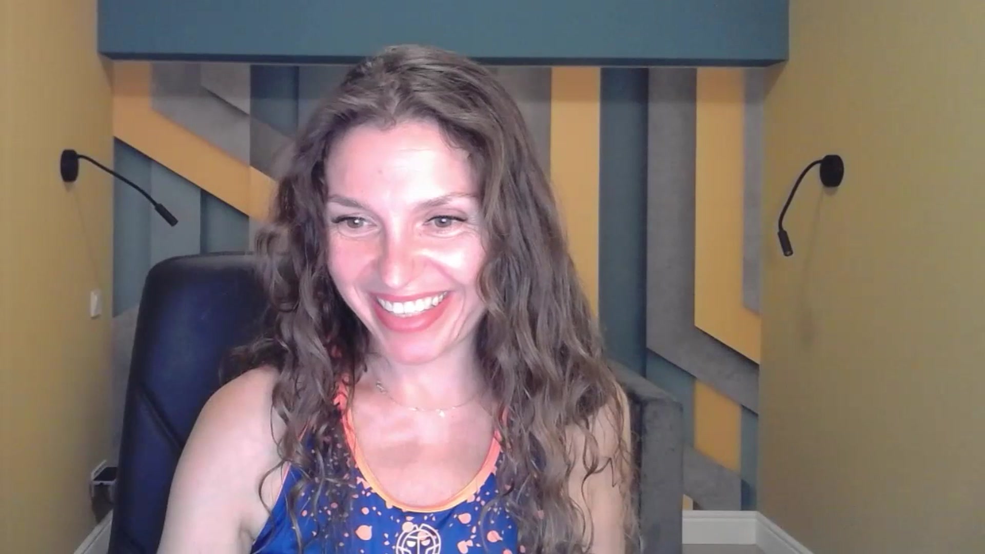 Gallery image thumbnail from EllaLong's myfreecams stream on, 07/18/2023, 13:36 image 8 of 20