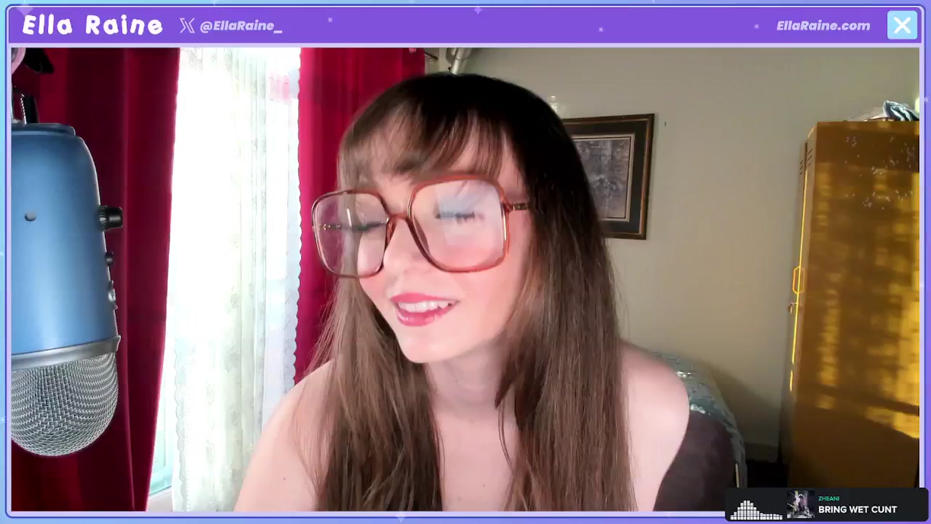 Gallery image thumbnail from EllaRaine_'s myfreecams stream on, 07/30/2024, 02:28 image 10 of 20