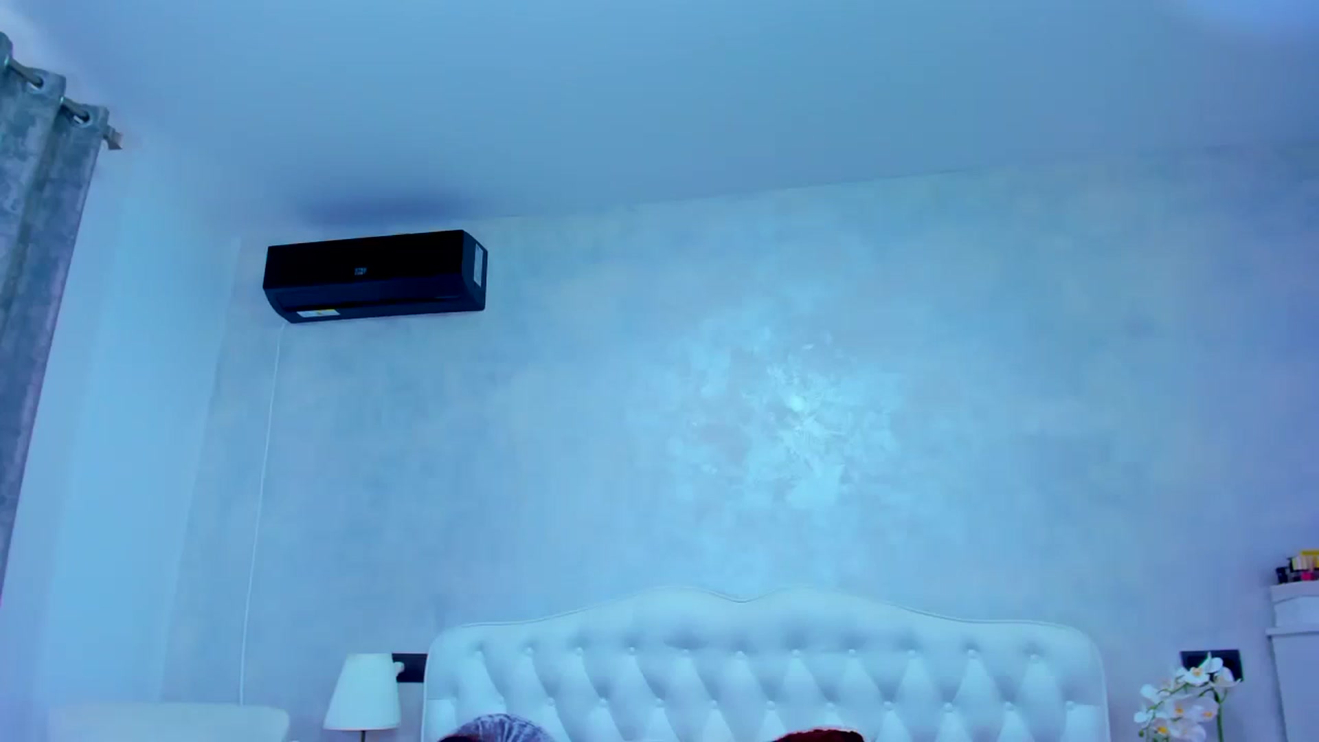 Gallery image thumbnail from EllaRossa's myfreecams stream on, 02/02/2025, 11:06 image 6 of 20