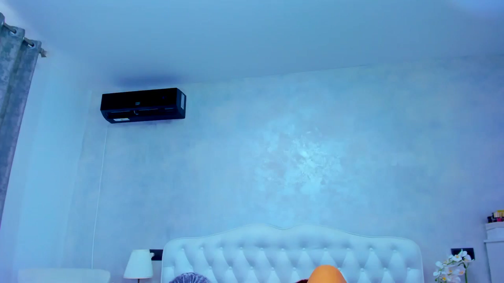 Gallery image thumbnail from EllaRossa's myfreecams stream on, 02/02/2025, 11:06 image 9 of 20