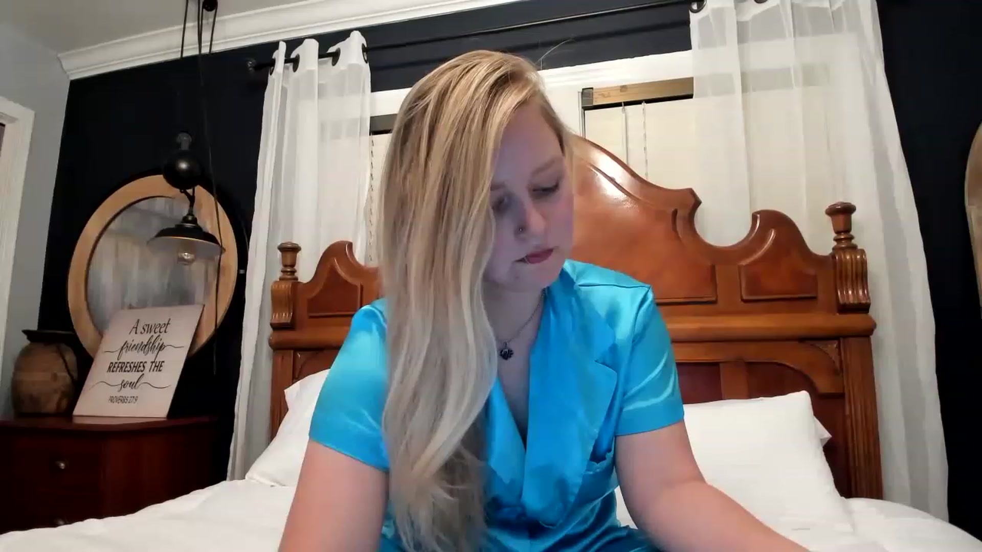 Gallery image thumbnail from EllaWood's myfreecams stream on, 02/20/2023, 03:13 image 11 of 20