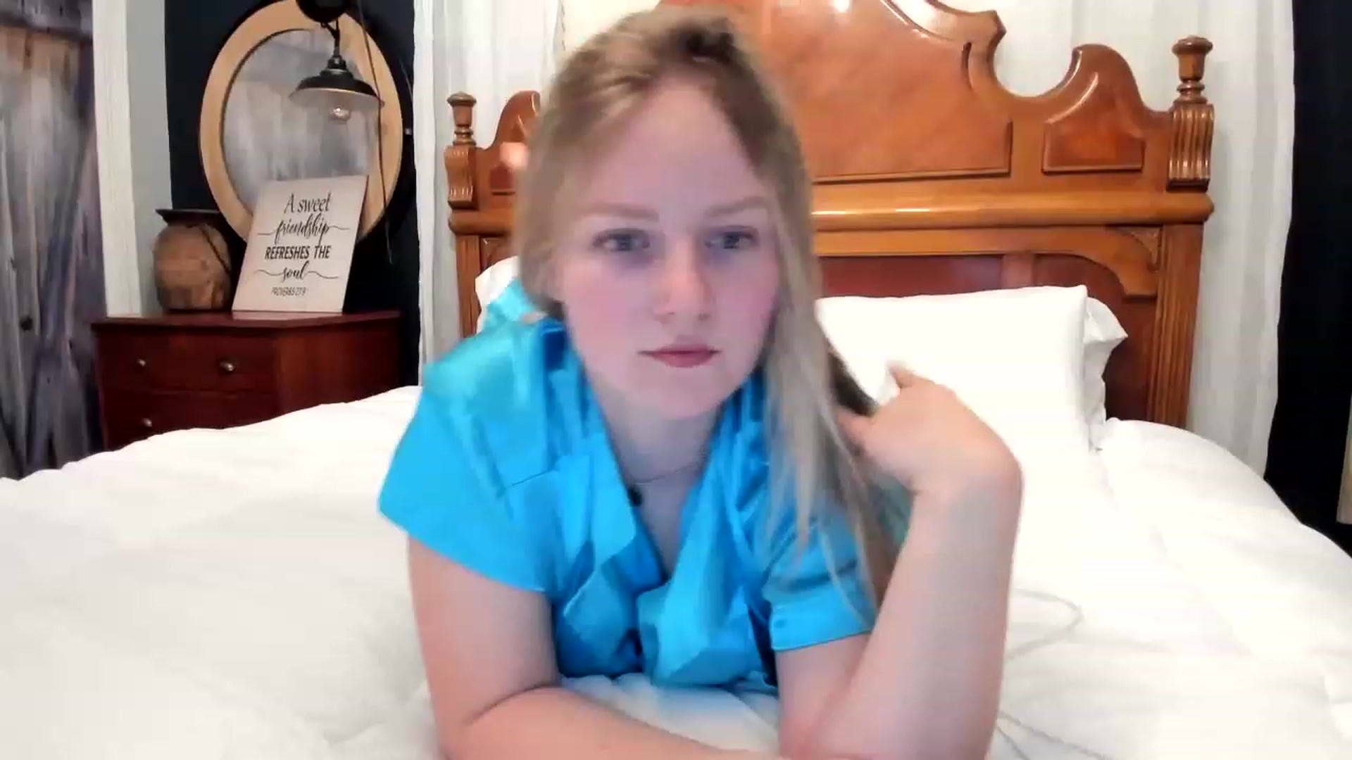 Gallery image thumbnail from EllaWood's myfreecams stream on, 02/20/2023, 03:13 image 1 of 20