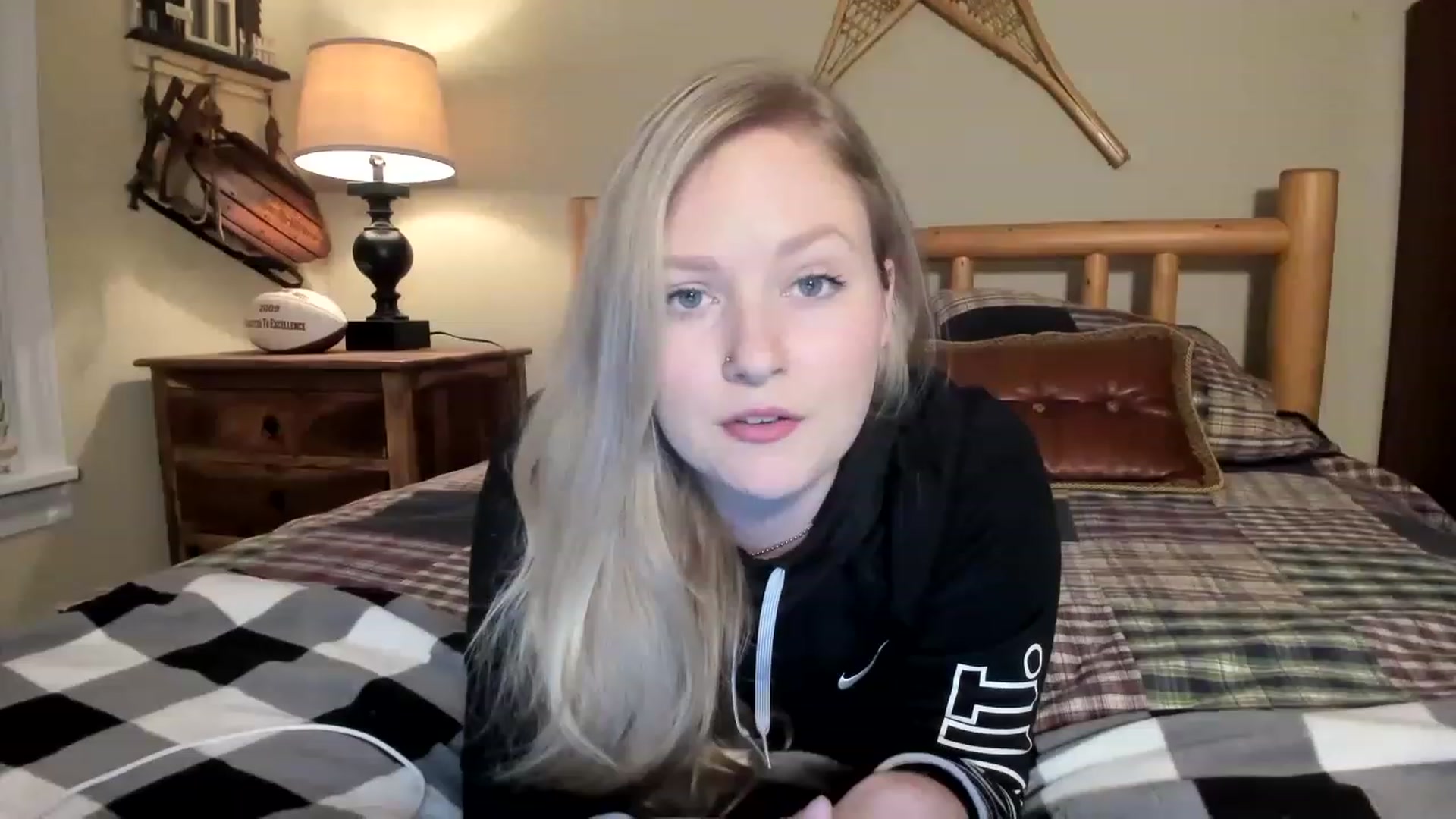 Gallery image thumbnail from EllaWood's myfreecams stream on, 02/20/2023, 19:58 image 7 of 20
