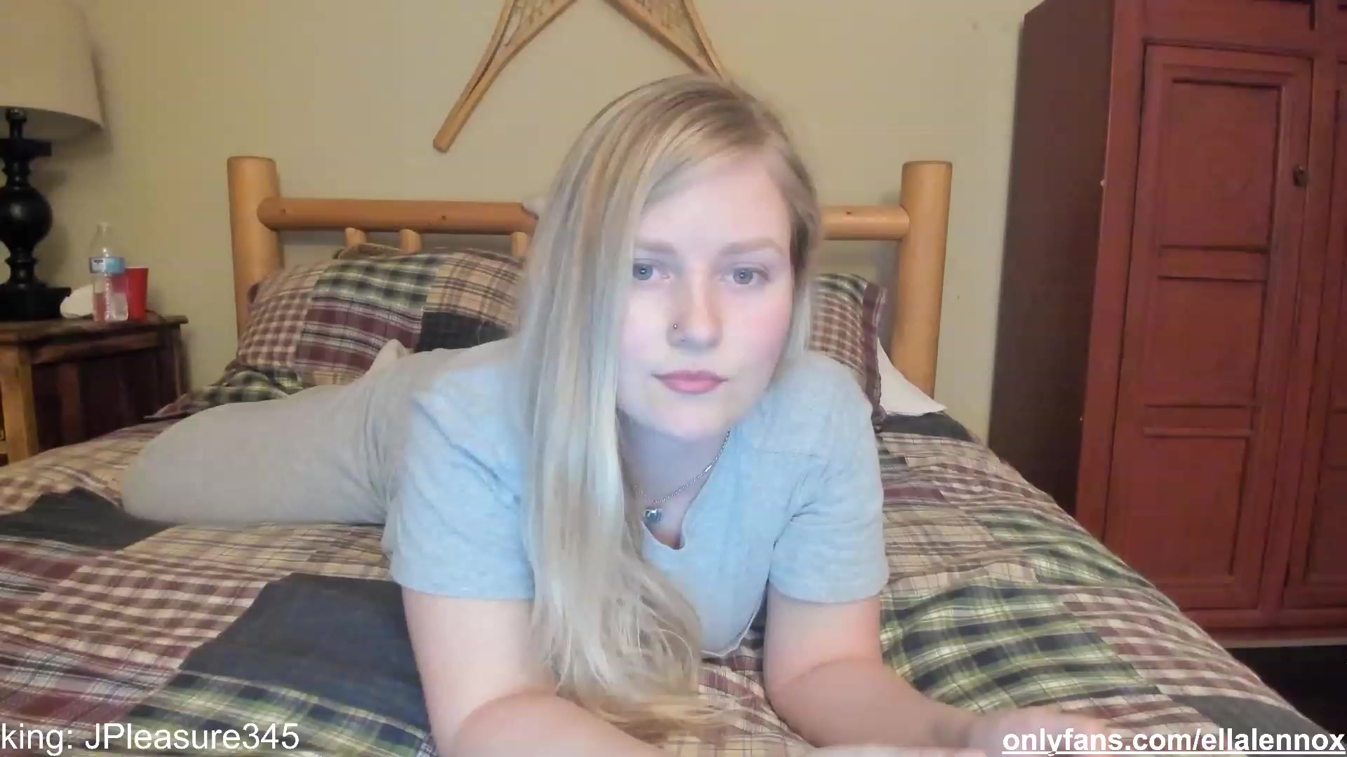 Gallery image thumbnail from EllaWood's myfreecams stream on, 02/25/2023, 23:21 image 13 of 20