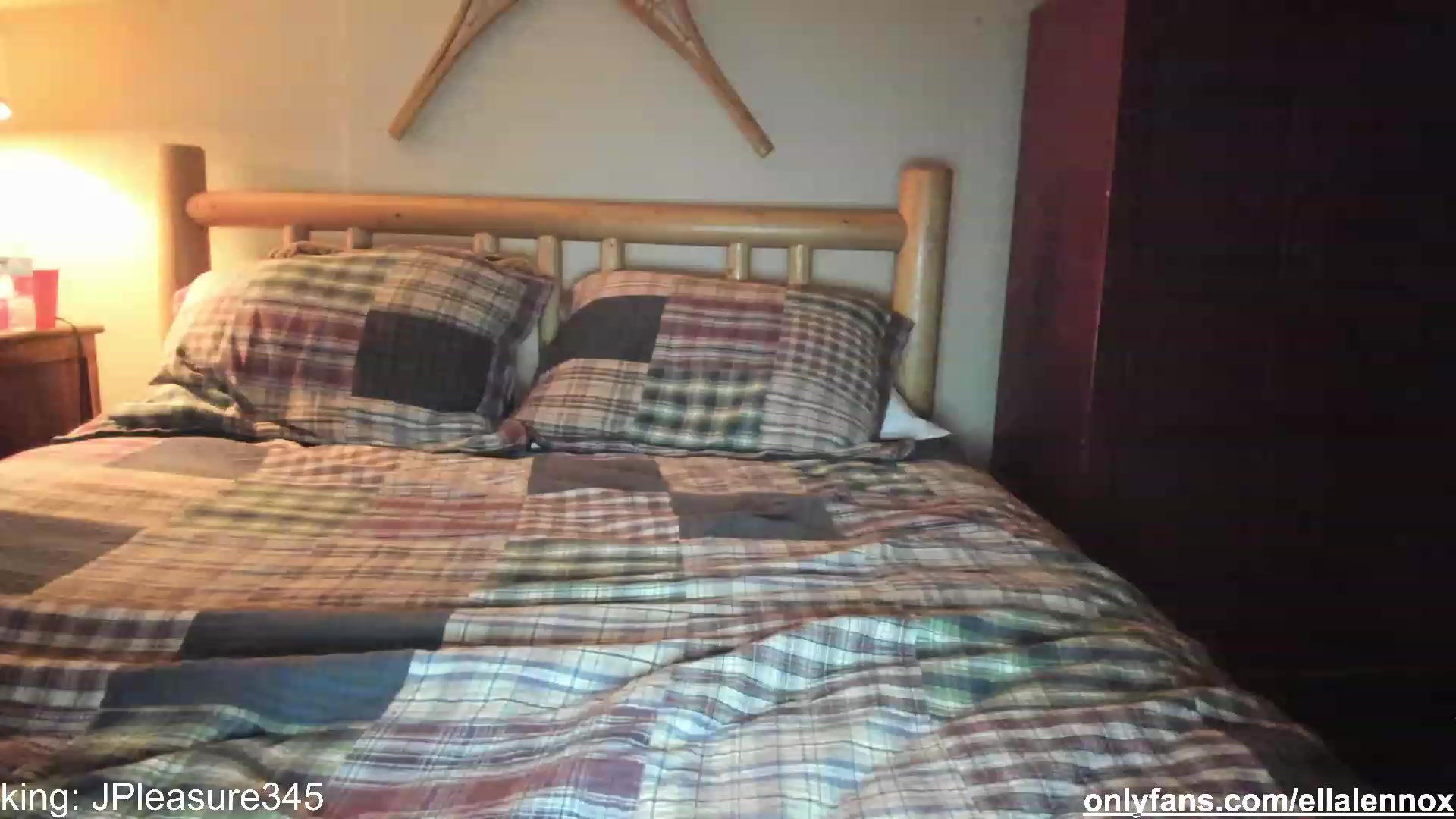 Gallery image thumbnail from EllaWood's myfreecams stream on, 02/25/2023, 23:21 image 18 of 20