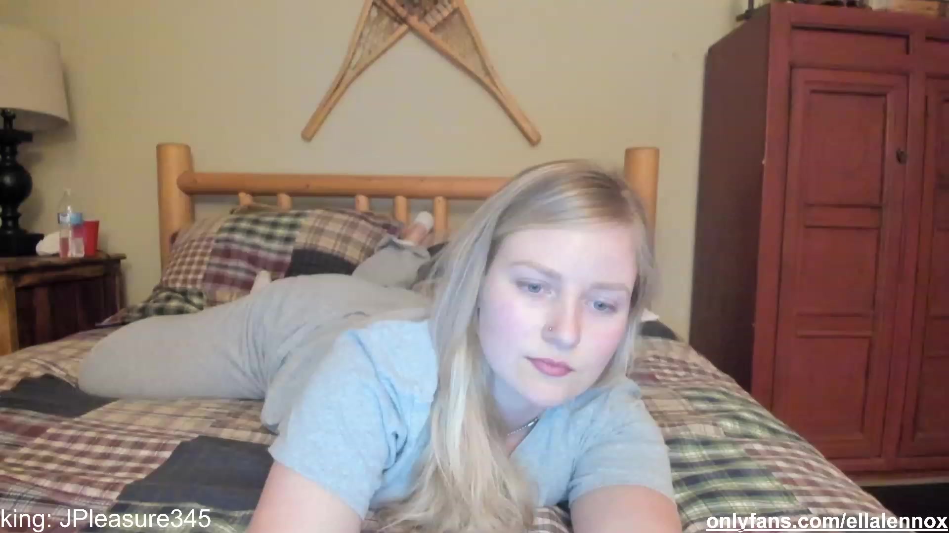 Gallery image thumbnail from EllaWood's myfreecams stream on, 02/25/2023, 23:21 image 15 of 20
