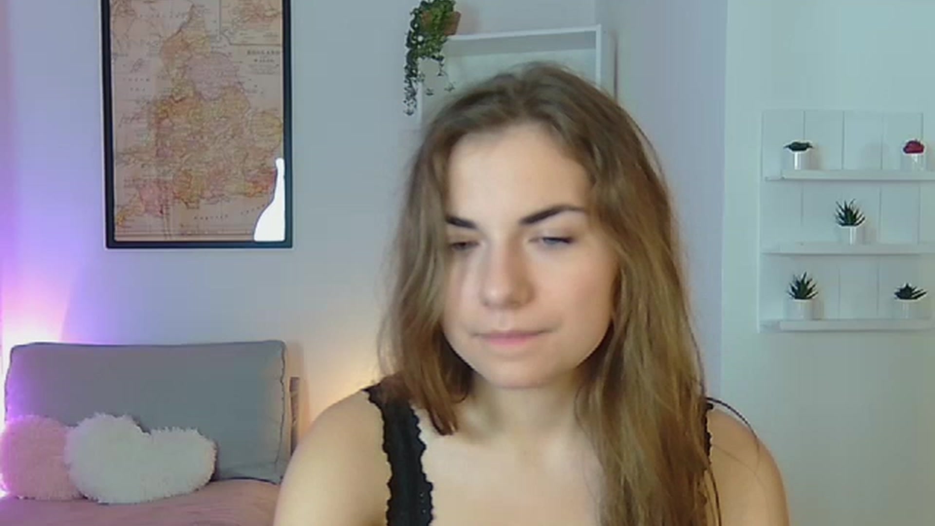 Gallery image thumbnail from Ella_Nicee's myfreecams stream on, 11/18/2022, 18:48 image 11 of 20