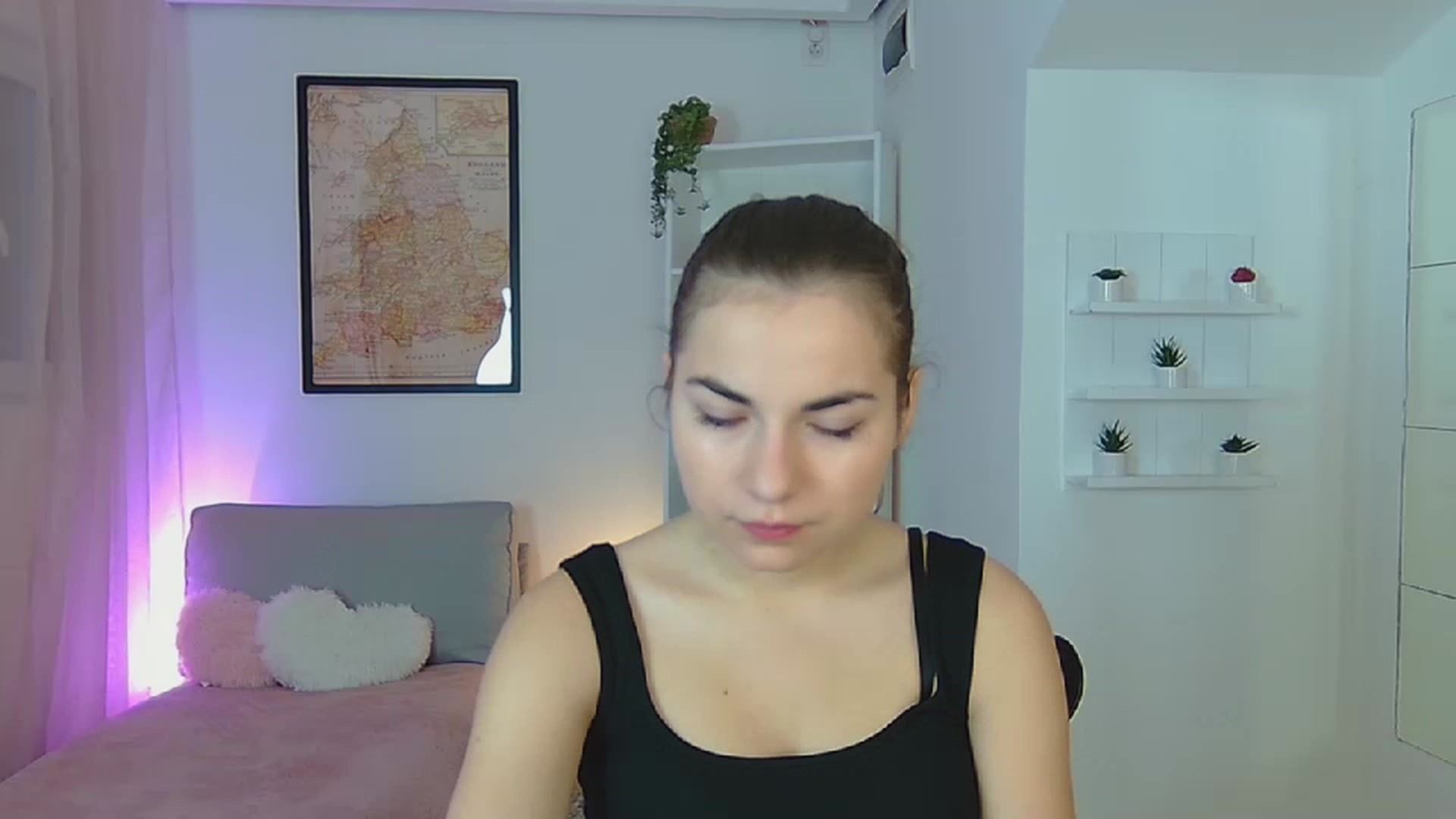 Gallery image thumbnail from Ella_Nicee's myfreecams stream on, 11/21/2022, 10:07 image 6 of 20