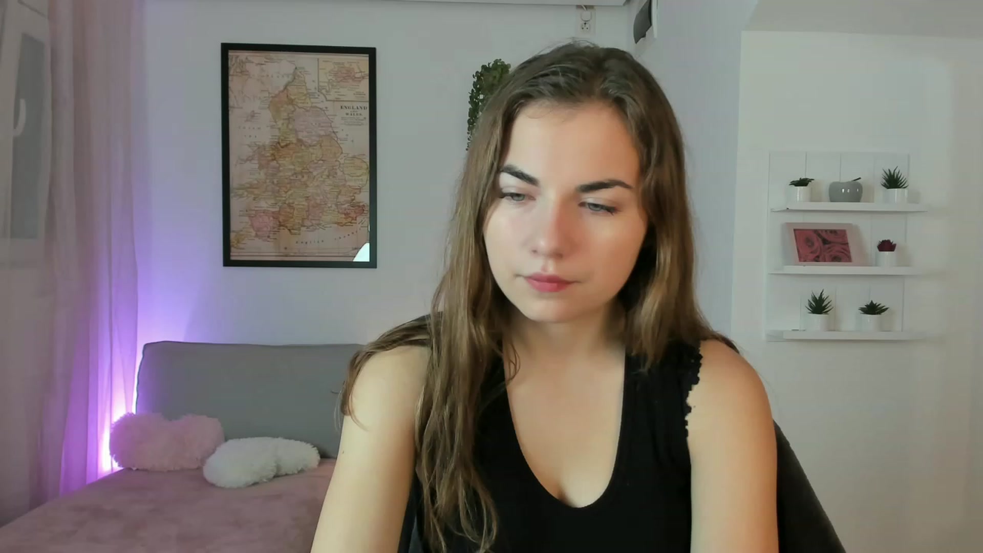 Gallery image thumbnail from Ella_Nicee's myfreecams stream on, 11/26/2022, 01:24 image 8 of 20