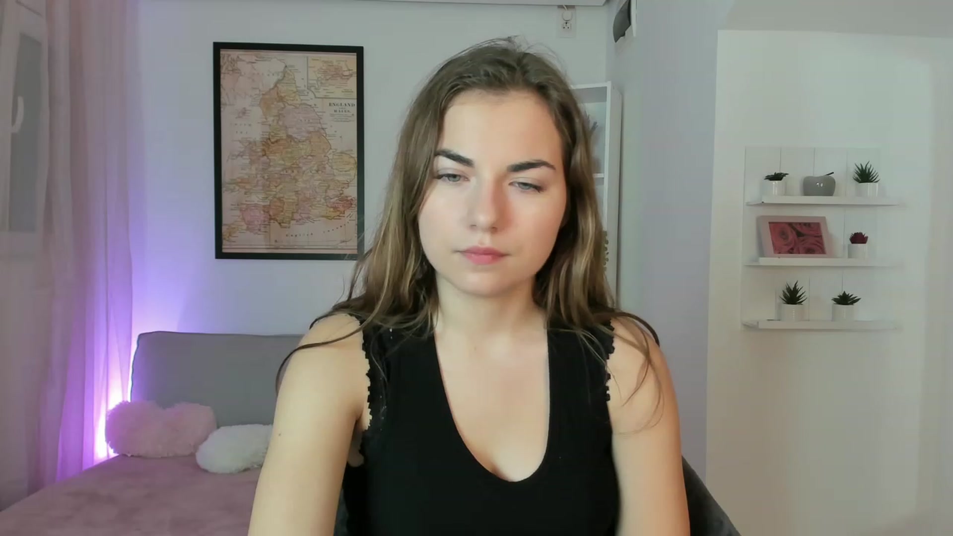 Gallery image thumbnail from Ella_Nicee's myfreecams stream on, 11/25/2022, 12:18 image 12 of 20