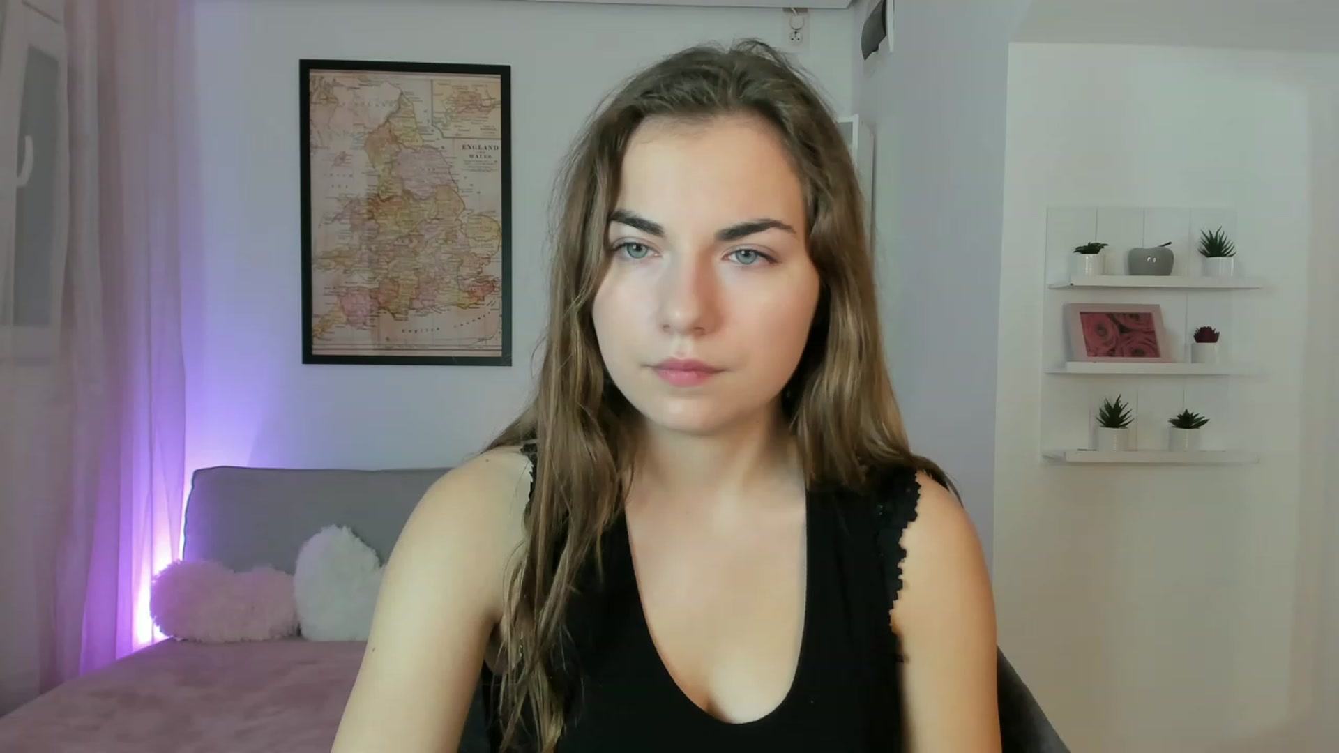 Gallery image thumbnail from Ella_Nicee's myfreecams stream on, 11/25/2022, 13:40 image 4 of 20