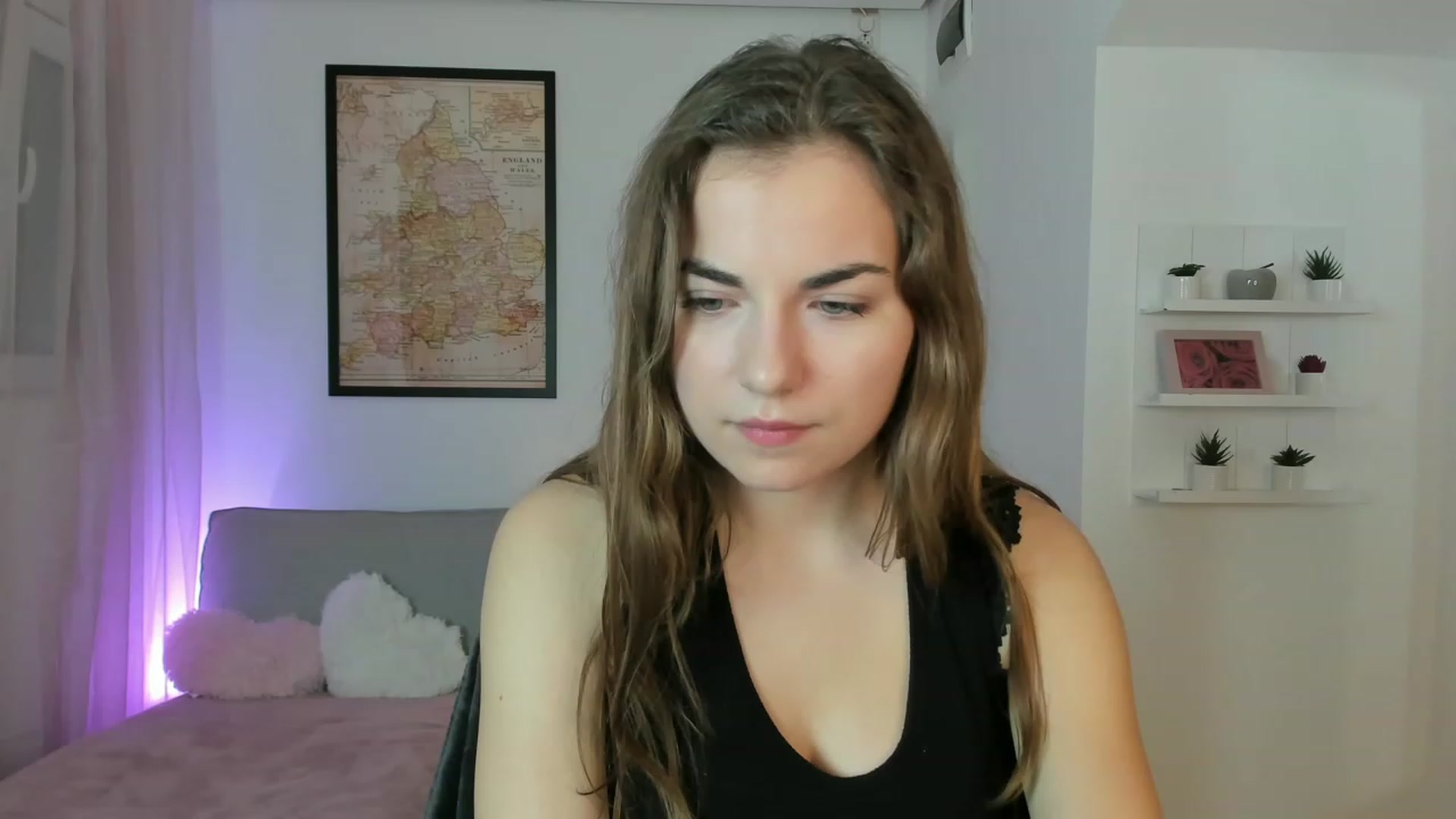 Gallery image thumbnail from Ella_Nicee's myfreecams stream on, 11/25/2022, 13:40 image 6 of 20
