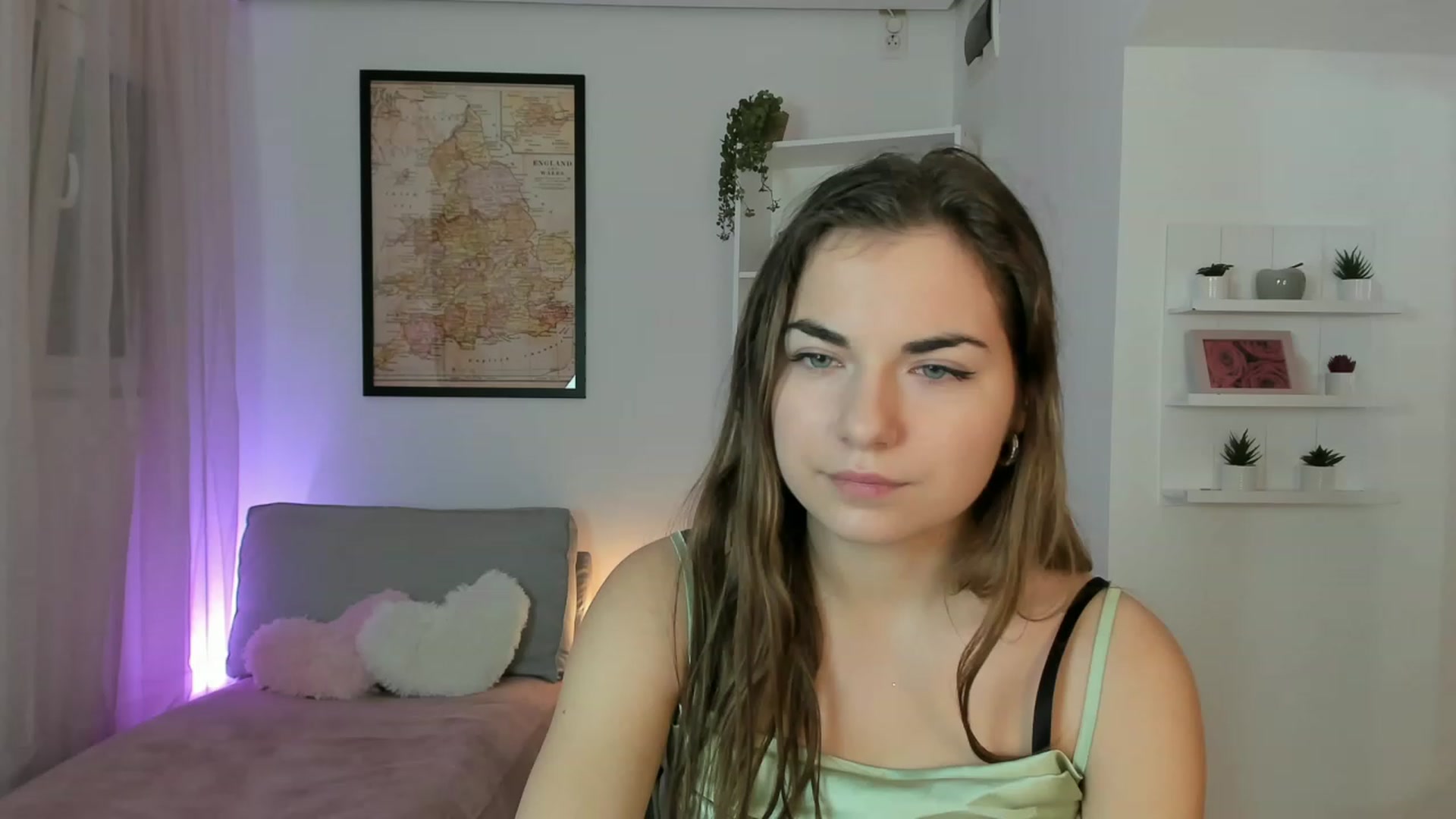 Gallery image thumbnail from Ella_Nicee's myfreecams stream on, 11/26/2022, 13:39 image 5 of 20