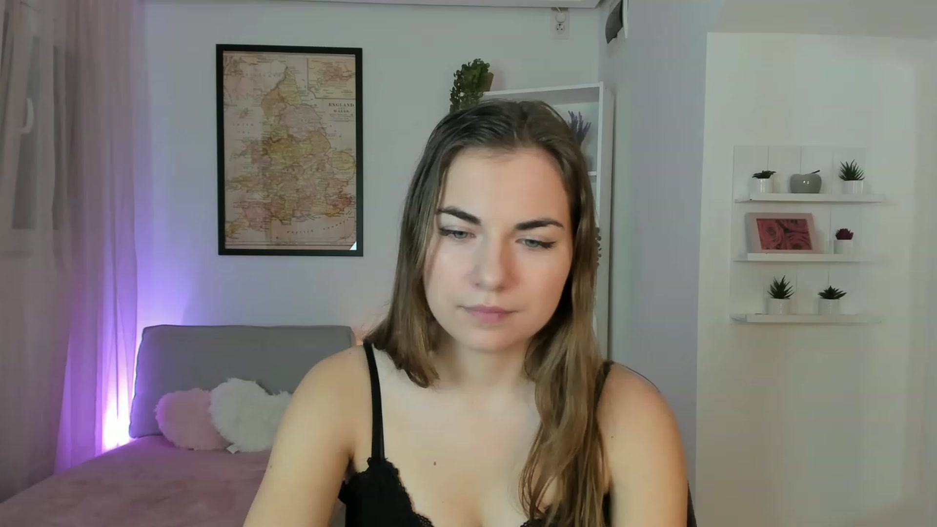 Gallery image thumbnail from Ella_Nicee's myfreecams stream on, 11/27/2022, 13:23 image 2 of 20