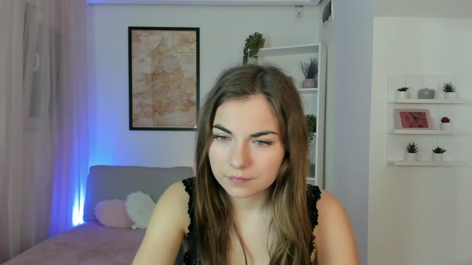 Gallery image thumbnail from Ella_Nicee's myfreecams stream on, 11/29/2022, 10:44 image 9 of 20