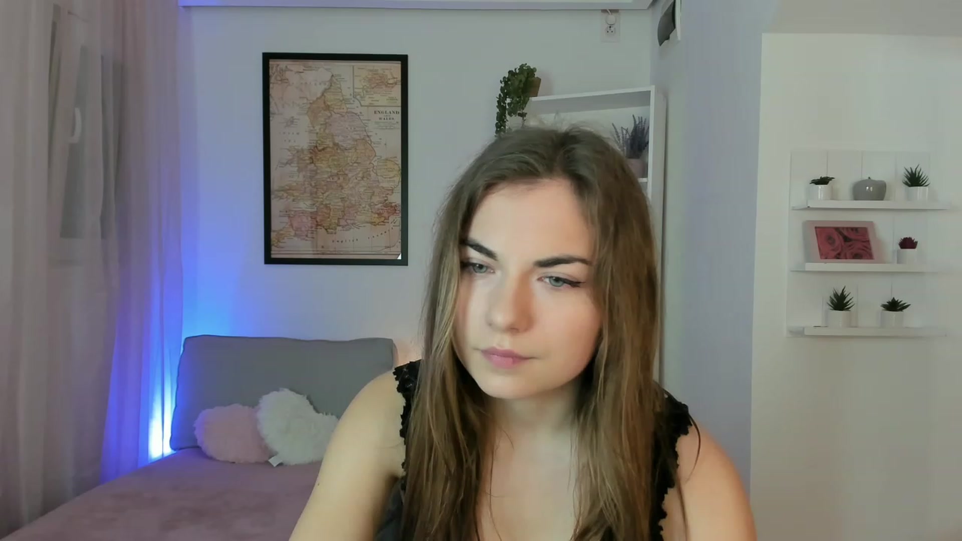 Gallery image thumbnail from Ella_Nicee's myfreecams stream on, 11/29/2022, 10:44 image 13 of 20