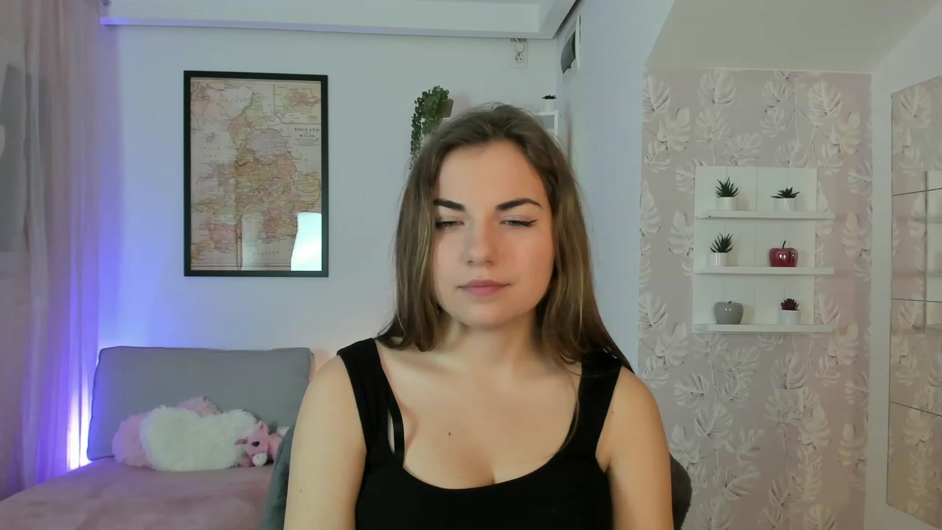 Gallery image thumbnail from Ella_Nicee's myfreecams stream on, 12/02/2022, 10:34 image 14 of 20