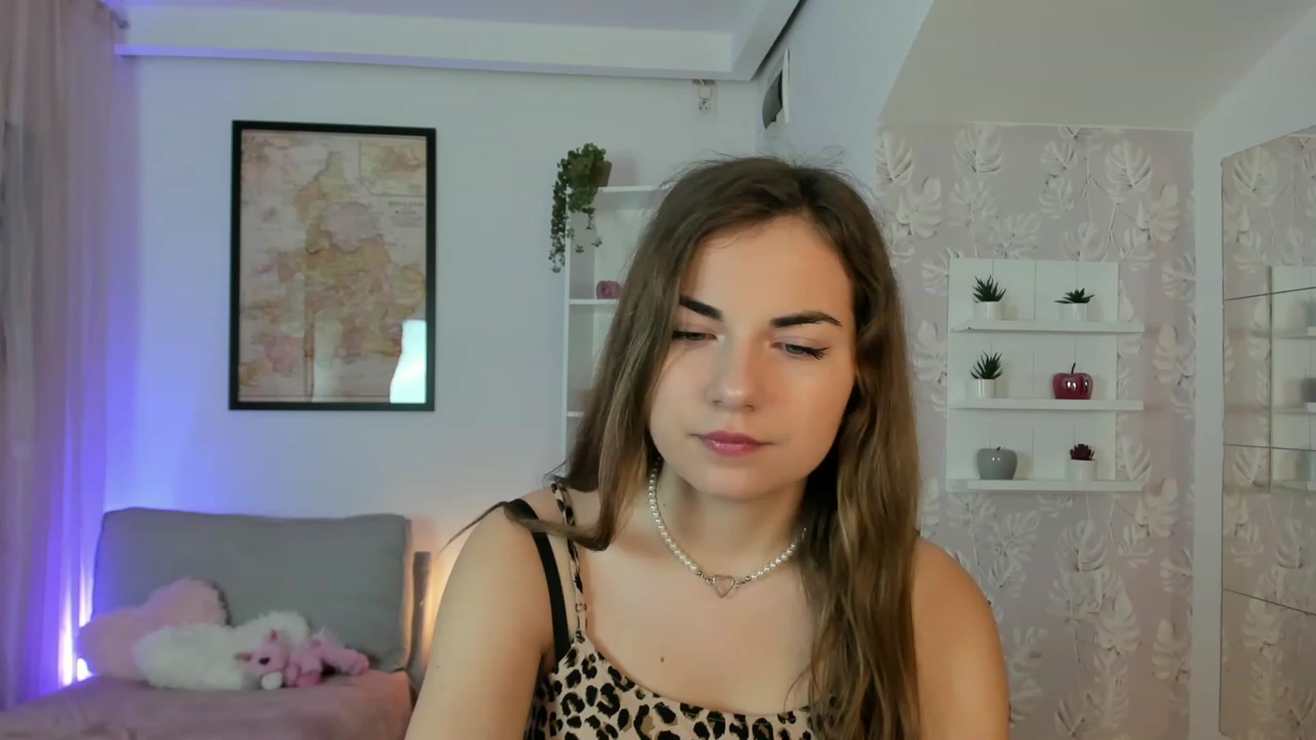 Gallery image thumbnail from Ella_Nicee's myfreecams stream on, 12/06/2022, 09:13 image 13 of 20