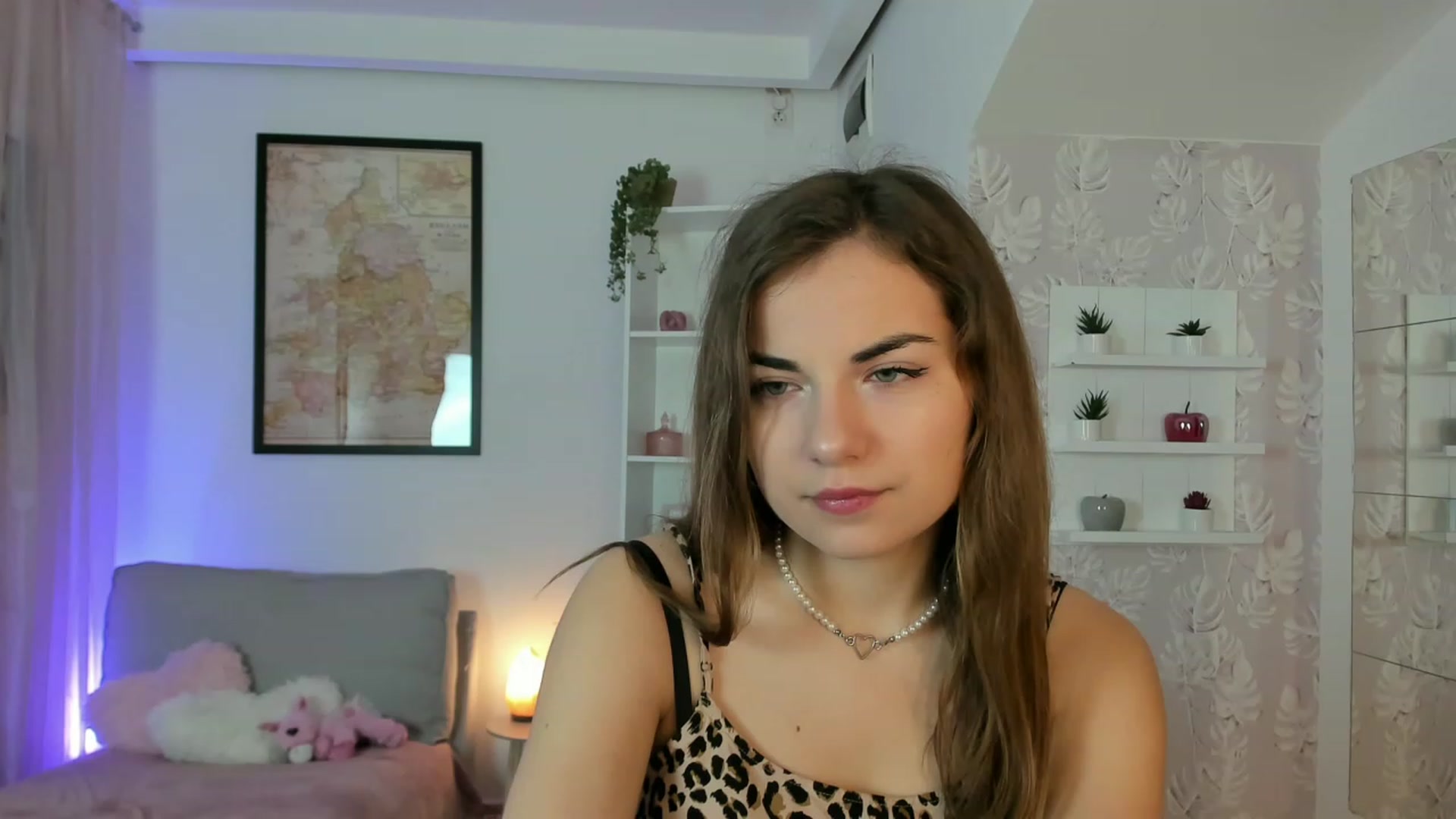 Gallery image thumbnail from Ella_Nicee's myfreecams stream on, 12/06/2022, 09:13 image 19 of 20