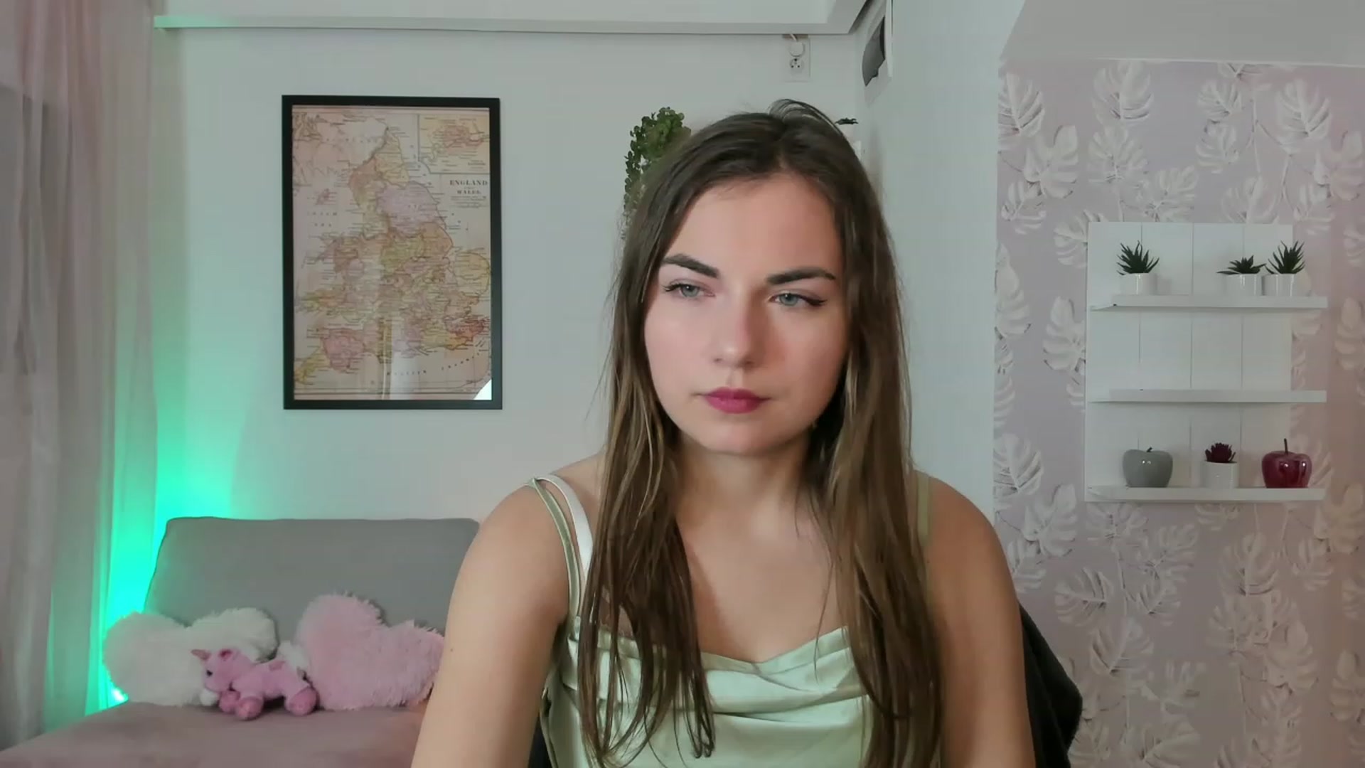 Gallery image thumbnail from Ella_Nicee's myfreecams stream on, 12/21/2022, 11:17 image 16 of 20