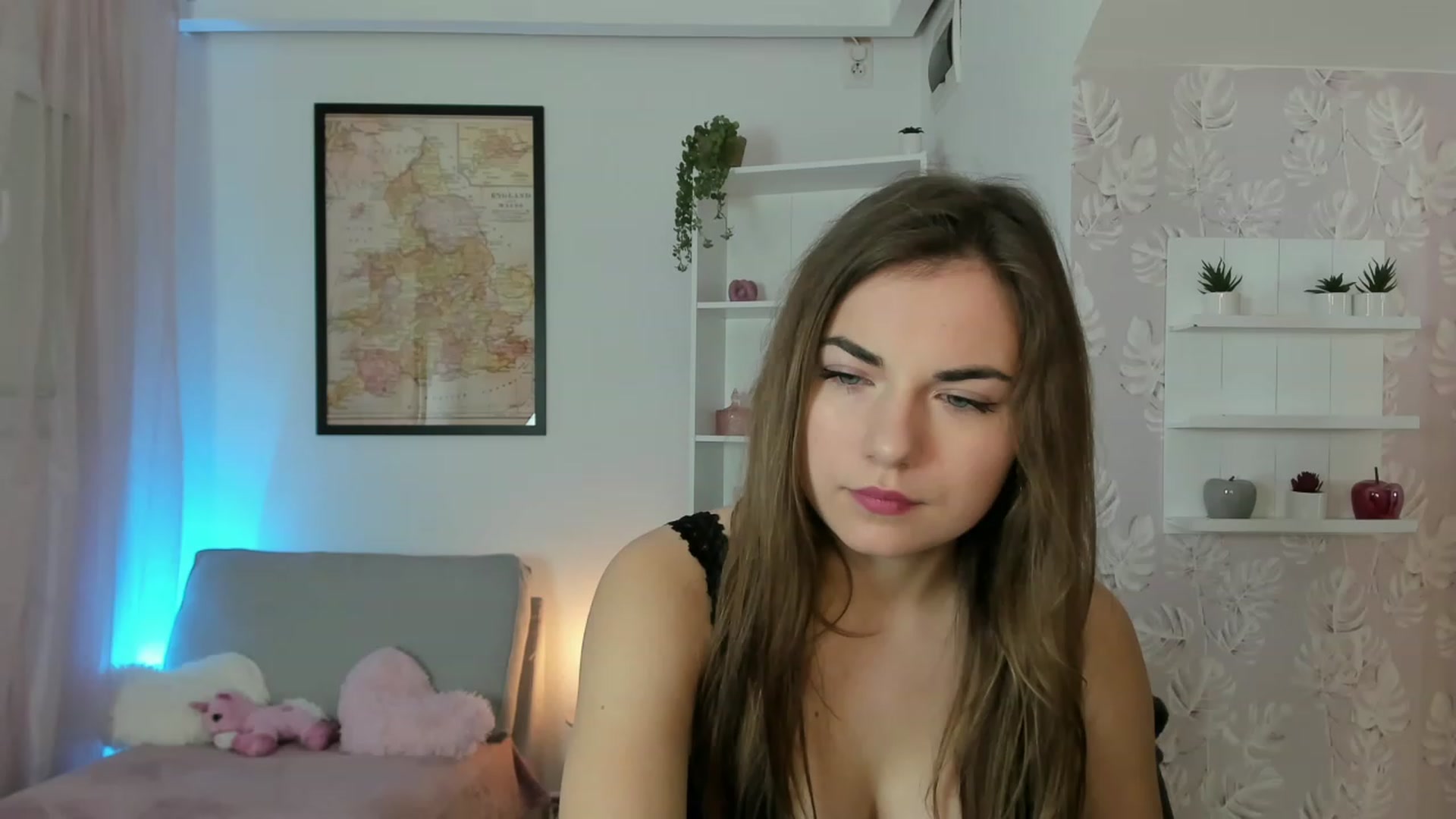 Gallery image thumbnail from Ella_Nicee's myfreecams stream on, 12/22/2022, 11:02 image 16 of 20