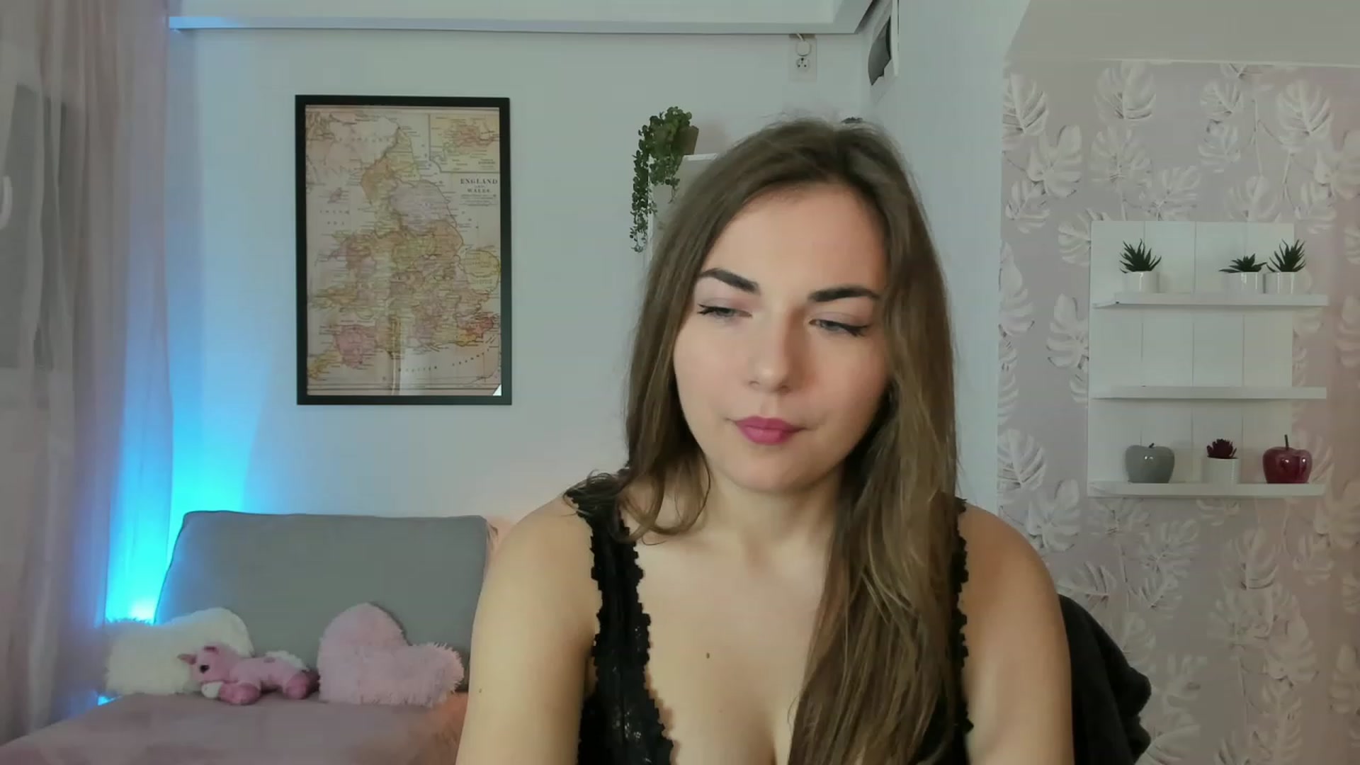 Gallery image thumbnail from Ella_Nicee's myfreecams stream on, 12/22/2022, 11:02 image 8 of 20