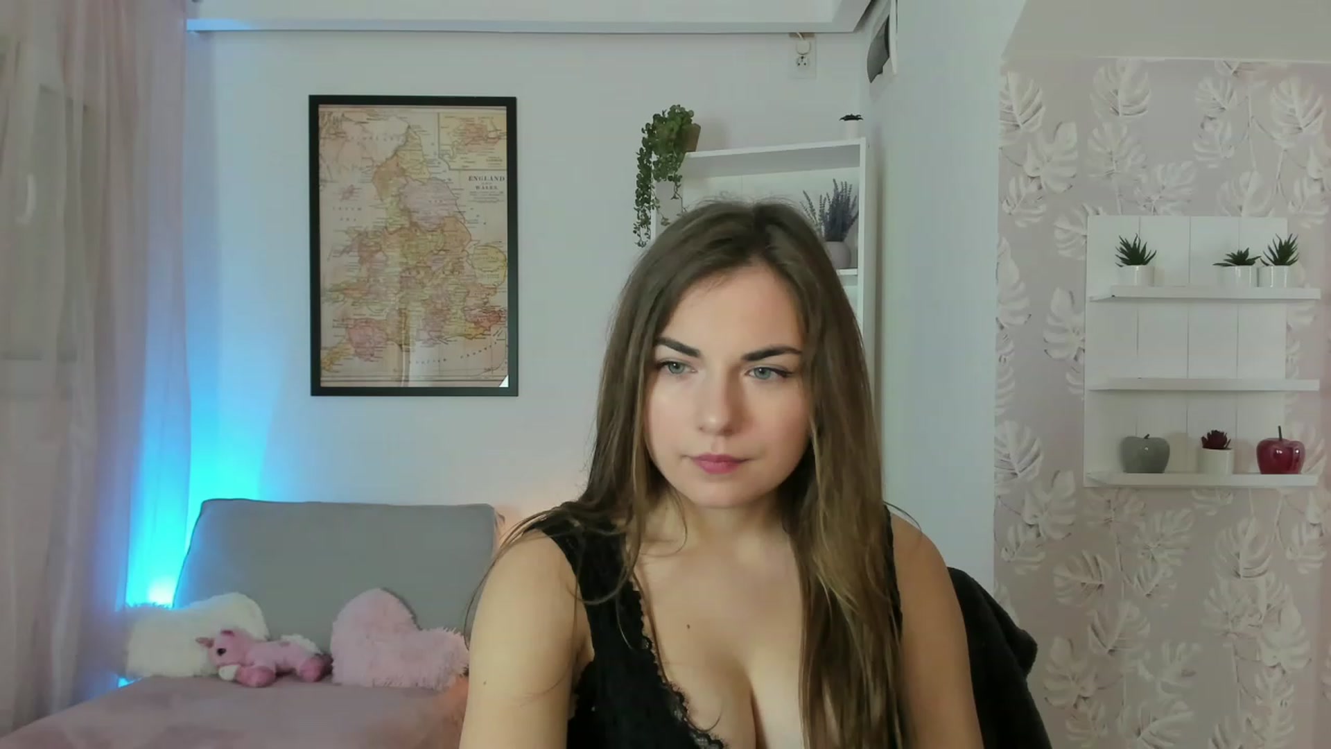 Gallery image thumbnail from Ella_Nicee's myfreecams stream on, 12/22/2022, 12:32 image 9 of 20