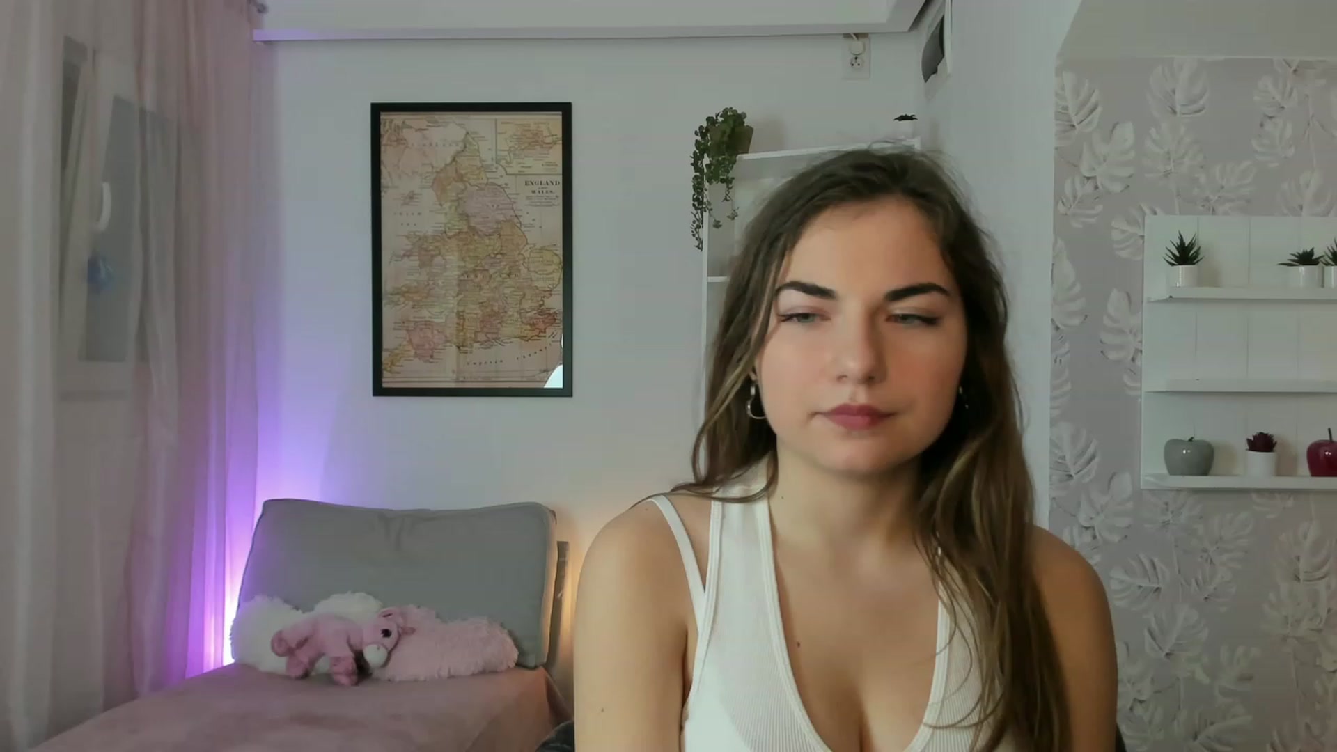 Gallery image thumbnail from Ella_Nicee's myfreecams stream on, 01/12/2023, 12:54 image 13 of 20