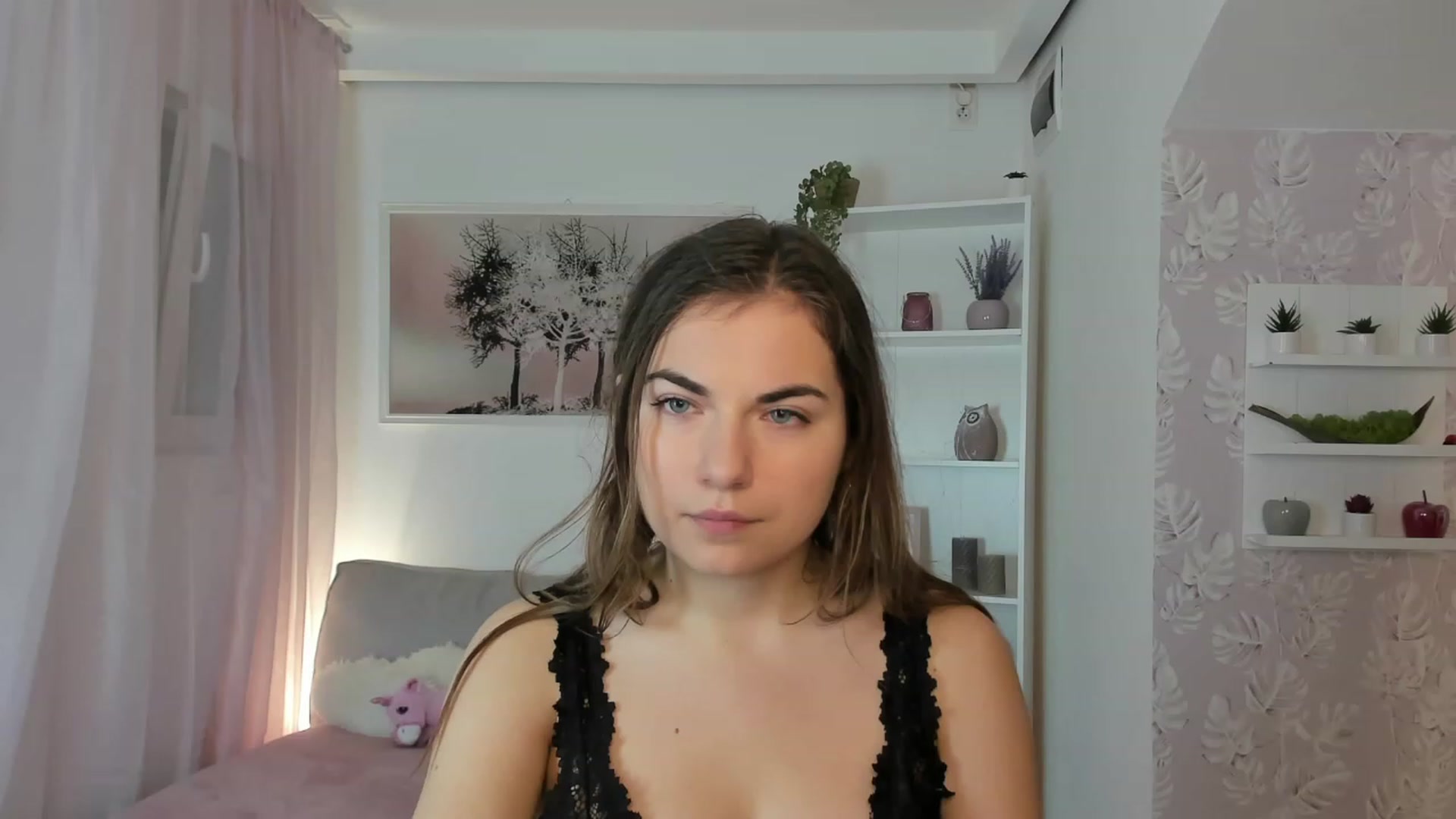 Gallery image thumbnail from Ella_Nicee's myfreecams stream on, 02/01/2023, 10:44 image 19 of 20