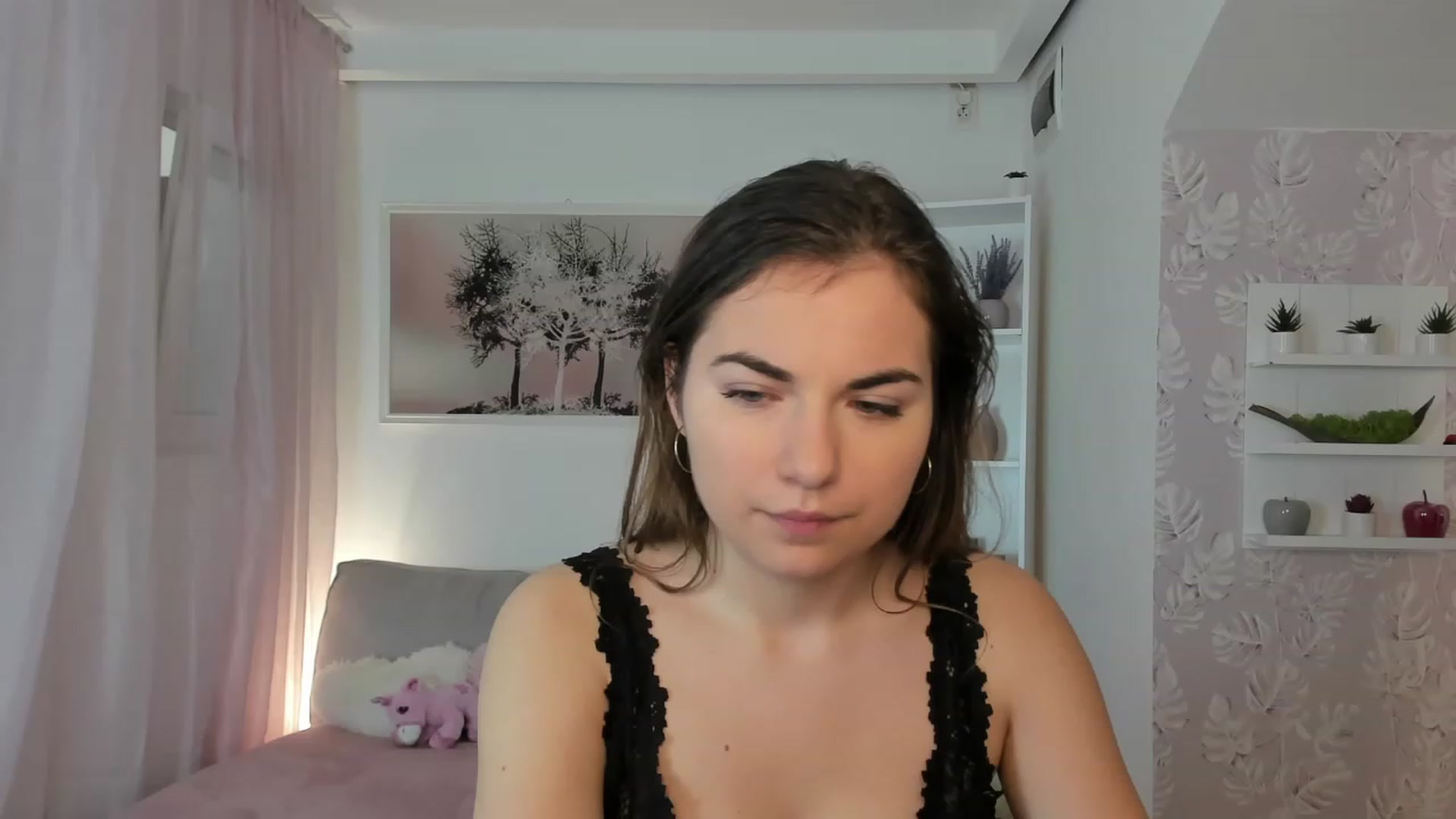 Gallery image thumbnail from Ella_Nicee's myfreecams stream on, 02/01/2023, 12:47 image 20 of 20