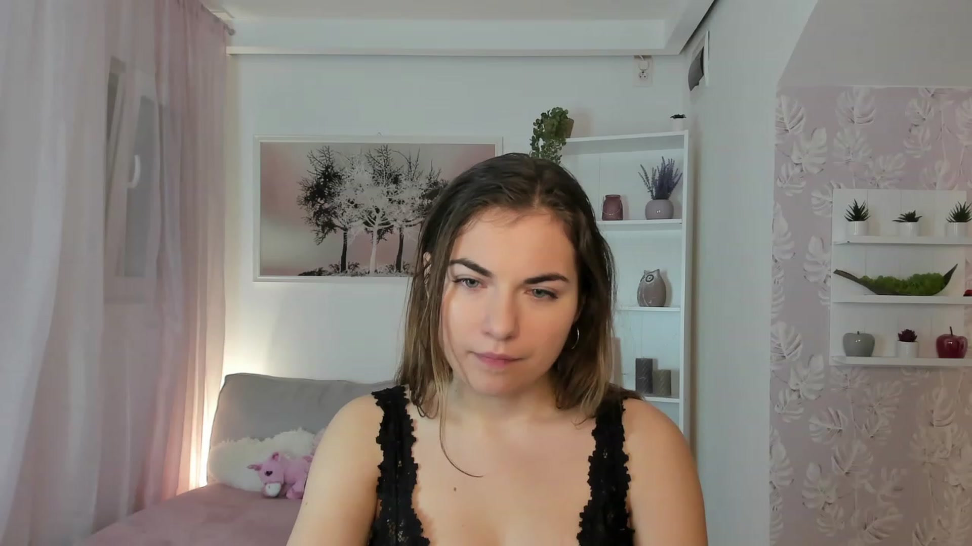 Gallery image thumbnail from Ella_Nicee's myfreecams stream on, 02/01/2023, 12:47 image 2 of 20