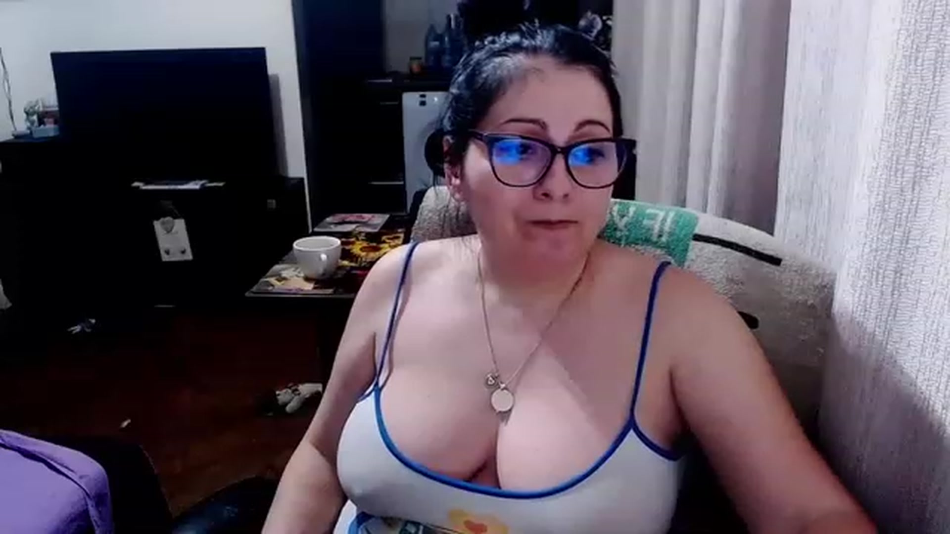Gallery image thumbnail from Ella_Sunshine's myfreecams stream on, 05/30/2023, 20:51 image 11 of 20