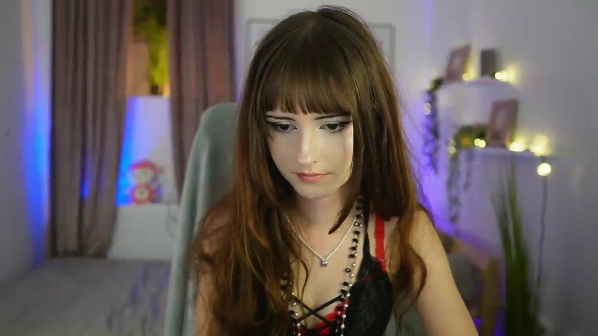 Gallery image thumbnail from Ella_Young's myfreecams stream on, 08/29/2026, 17:33 image 15 of 20