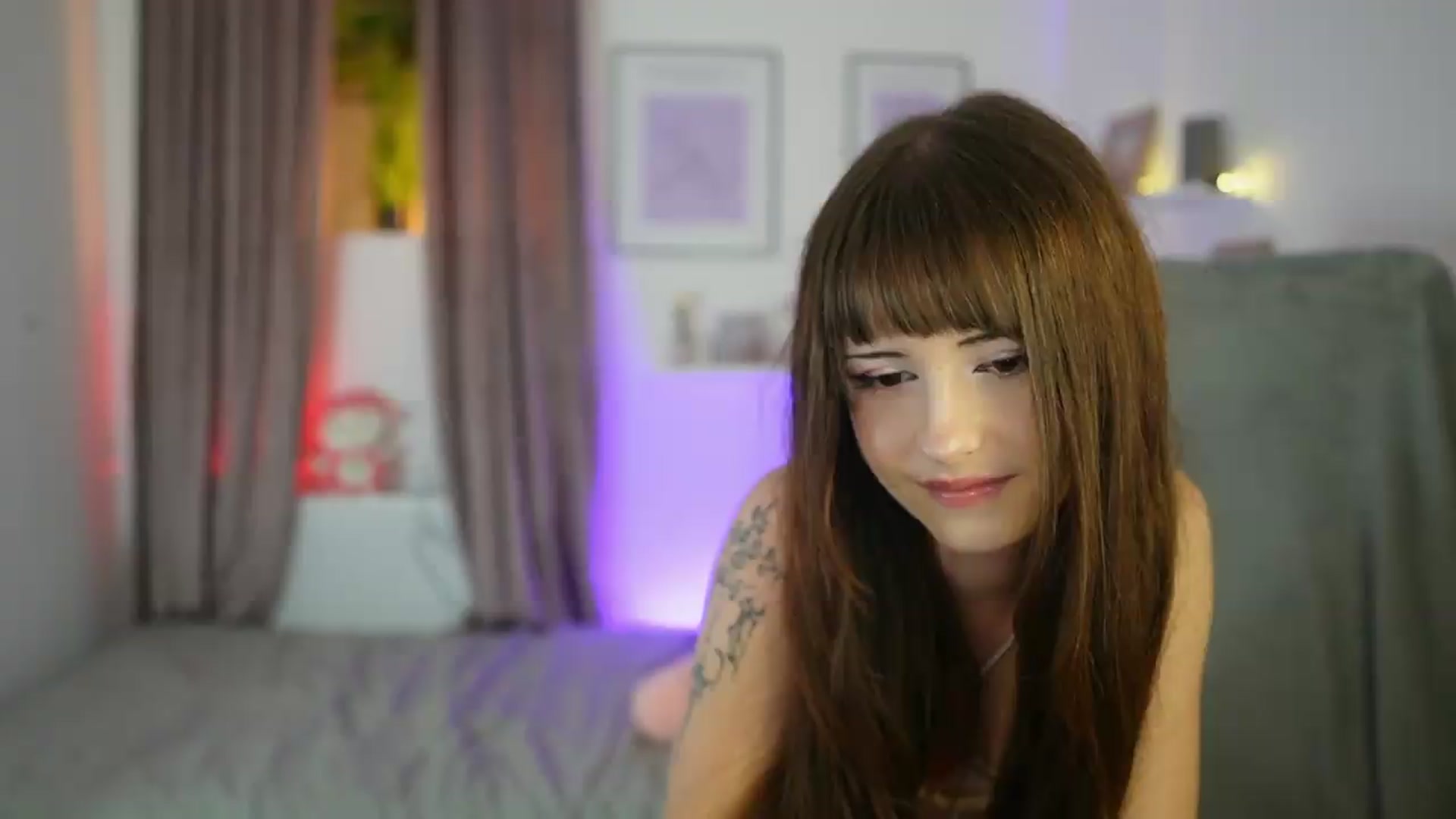 Gallery image thumbnail from Ella_Young's myfreecams stream on, 08/30/2026, 15:08 image 9 of 20